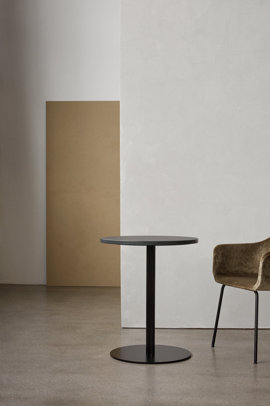 HARBOUR bar table beige stone