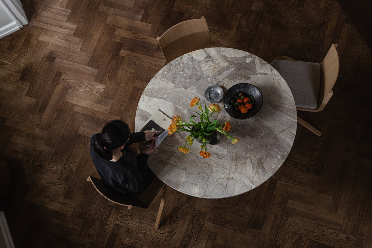 READY chair oak wood