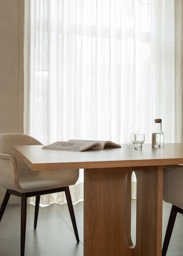 Stůl ANDROGYNE dýha dubová