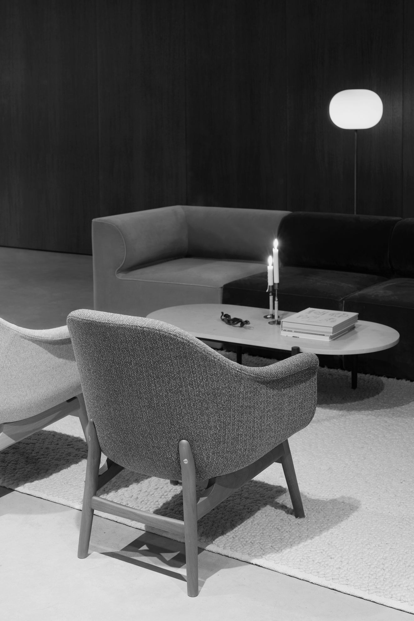 HARBOUR beige armchair with a dark oak base