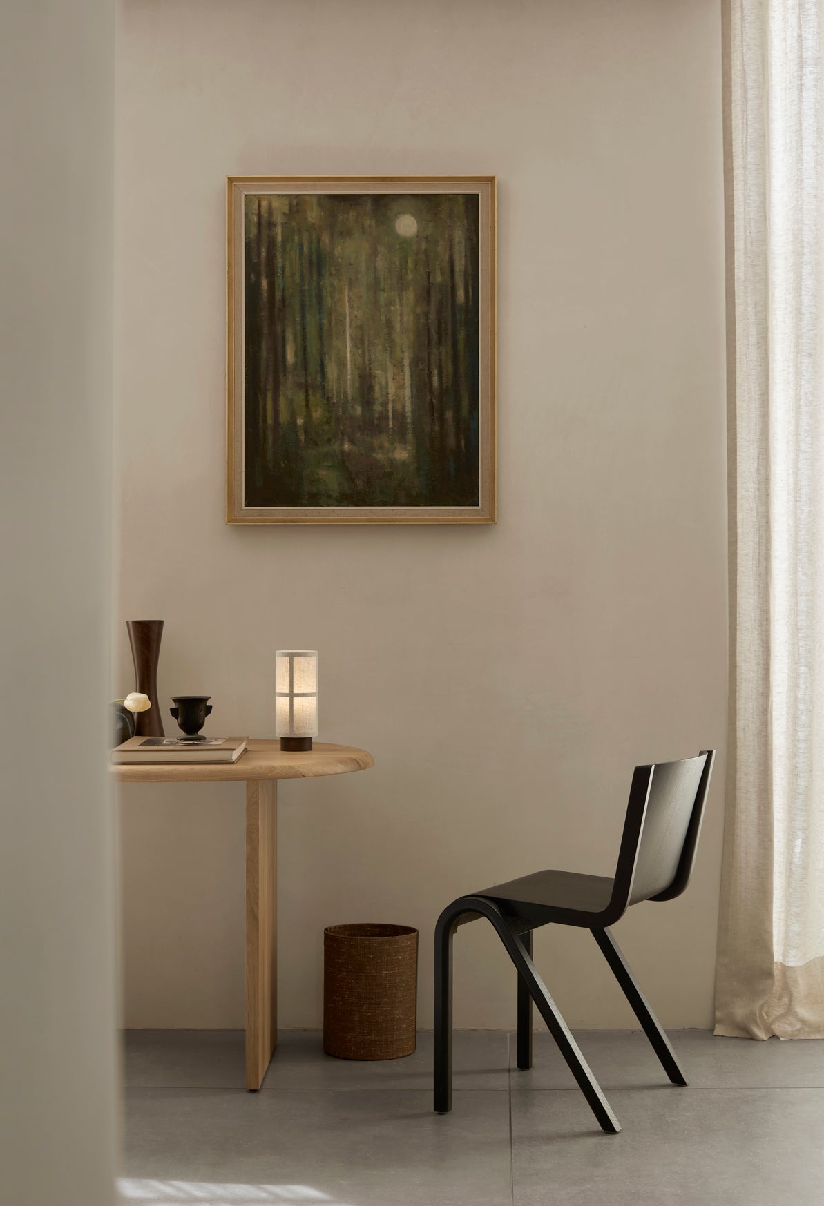 Přenosná lampa HASHIRA len s jasanovou základnou