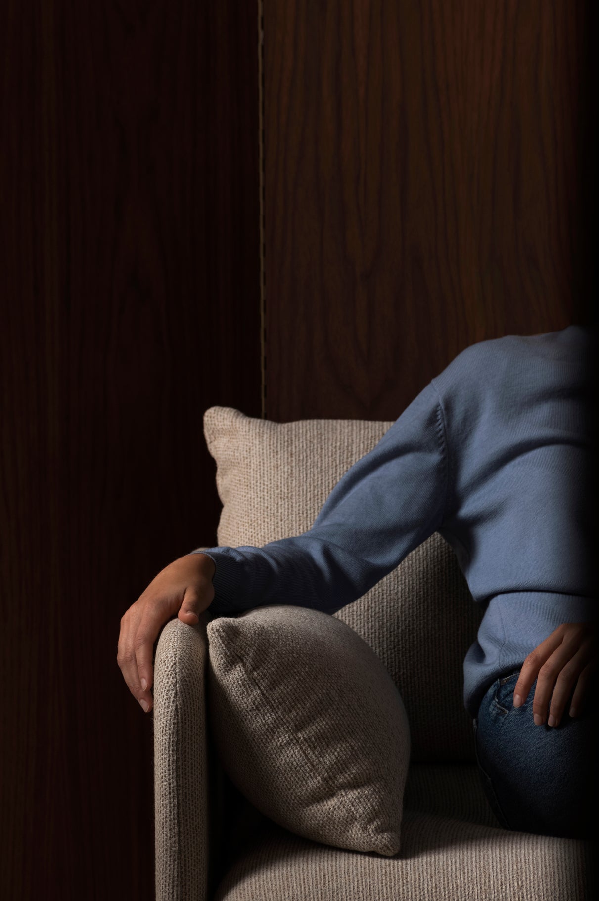 2-seater OFFSET sofa cream