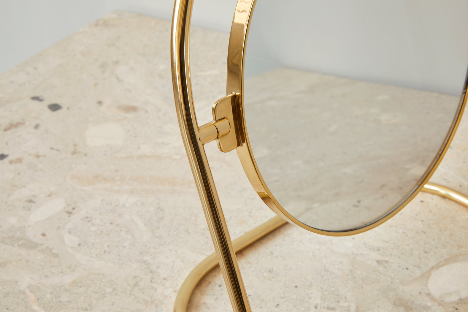 NIMBUS Polished Brass Table Mirror