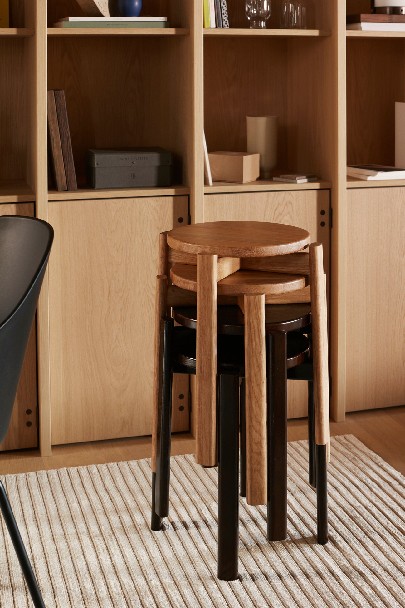 PASSAGE stool oak wood