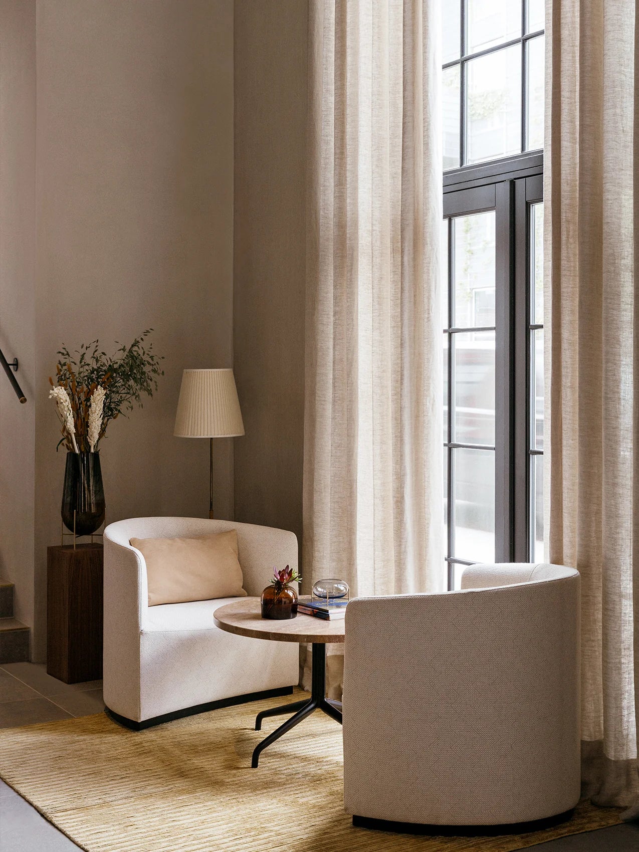 Křeslo TEAROOM světle béžové