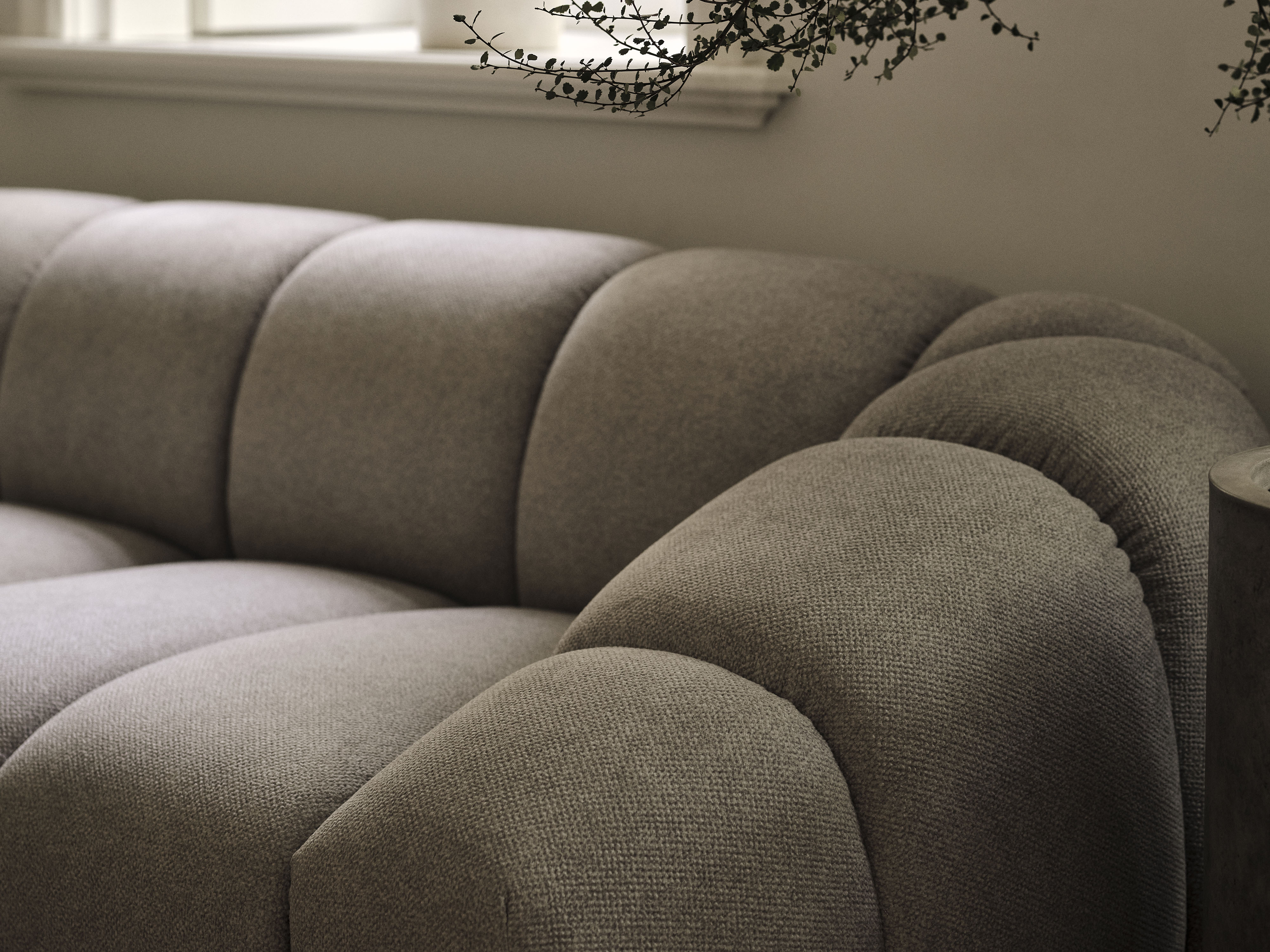 Velvet corner sofa for 4 people right-facing DIANA green