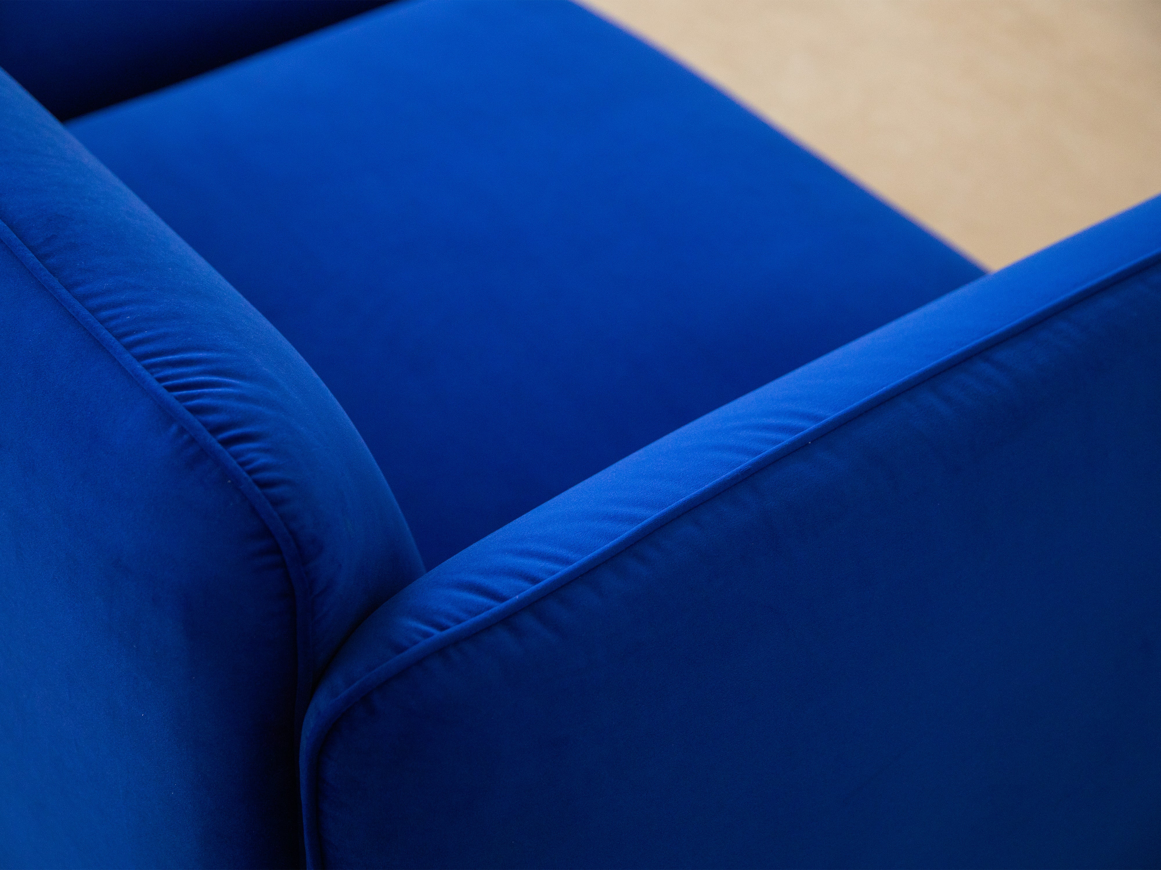 Velvet armchair GEORGIA green