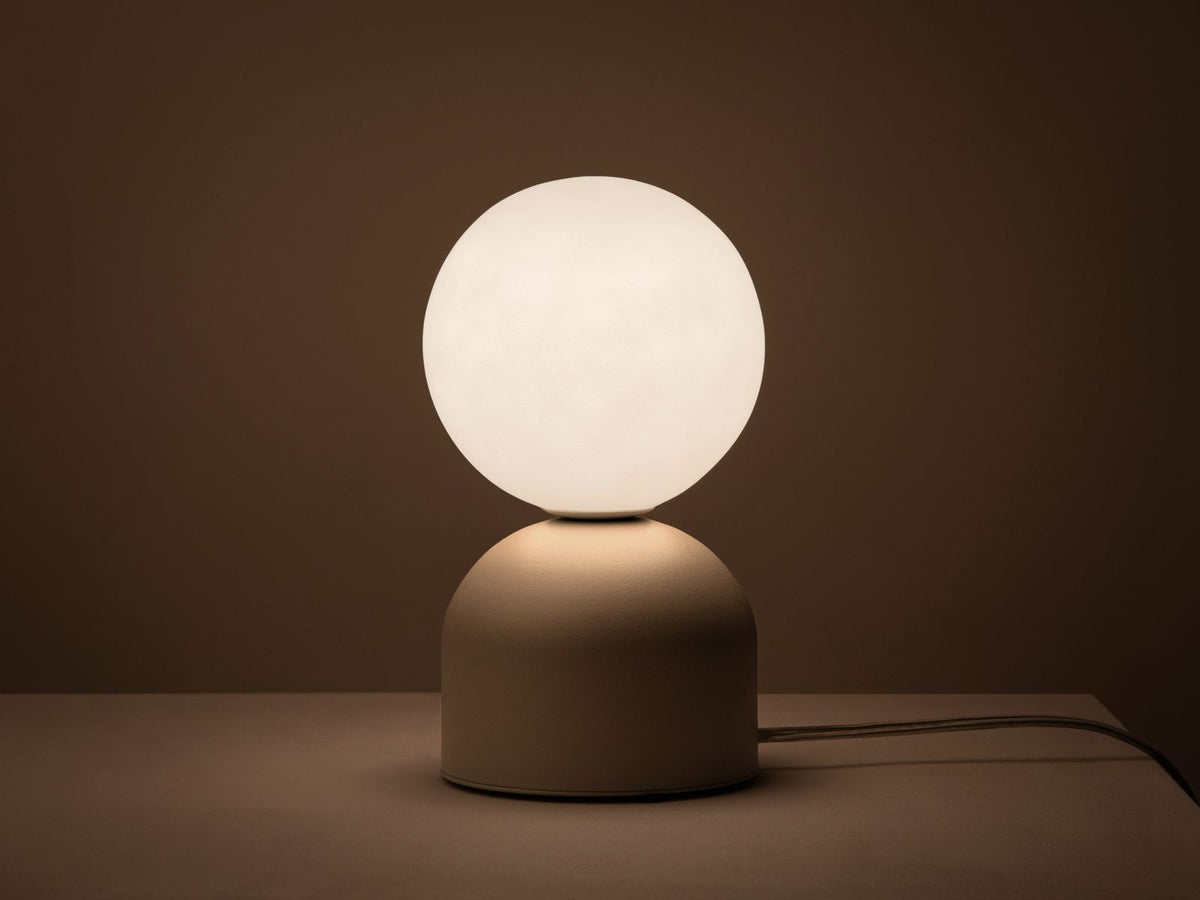 Lampa stołowa ELY beżowy – ujęcie 3