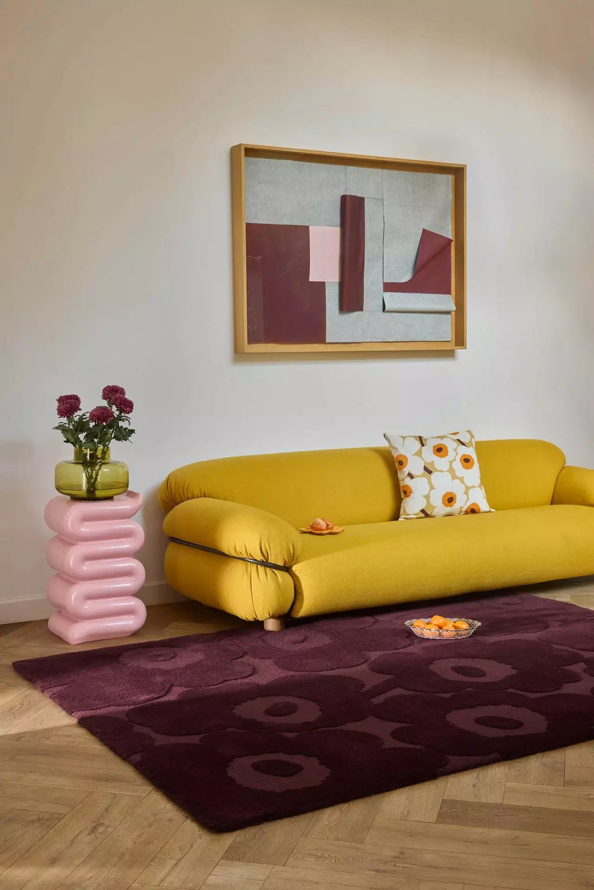 Wool rug UNIKKO black-burgundy