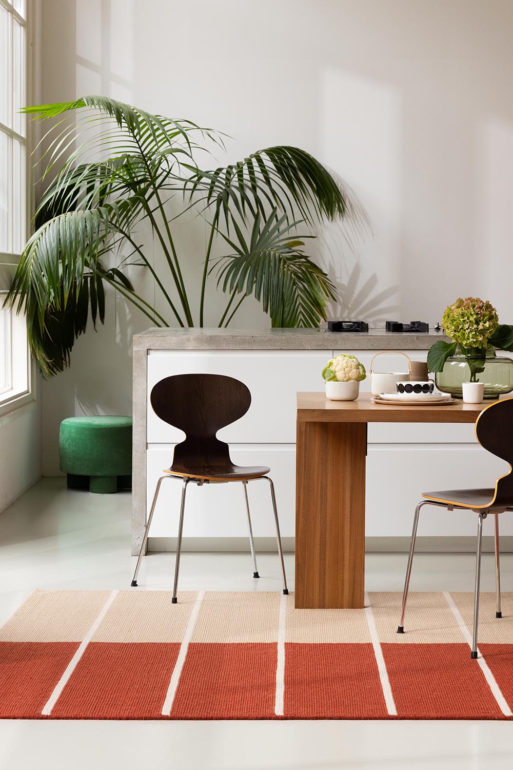 Vlněný koberec TIIBET béžovo-červený