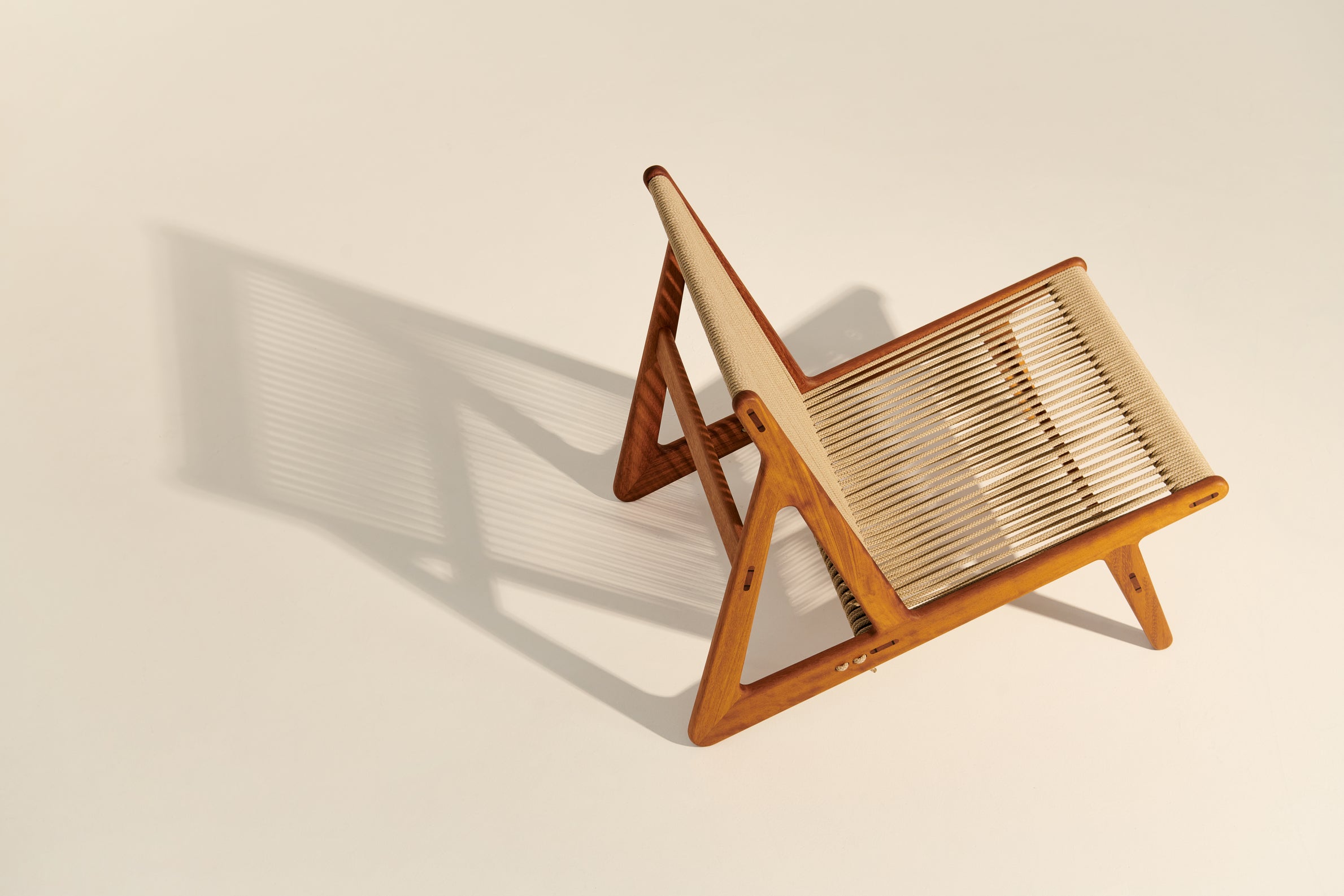 MR01 Garden Armchair Iroko Wood