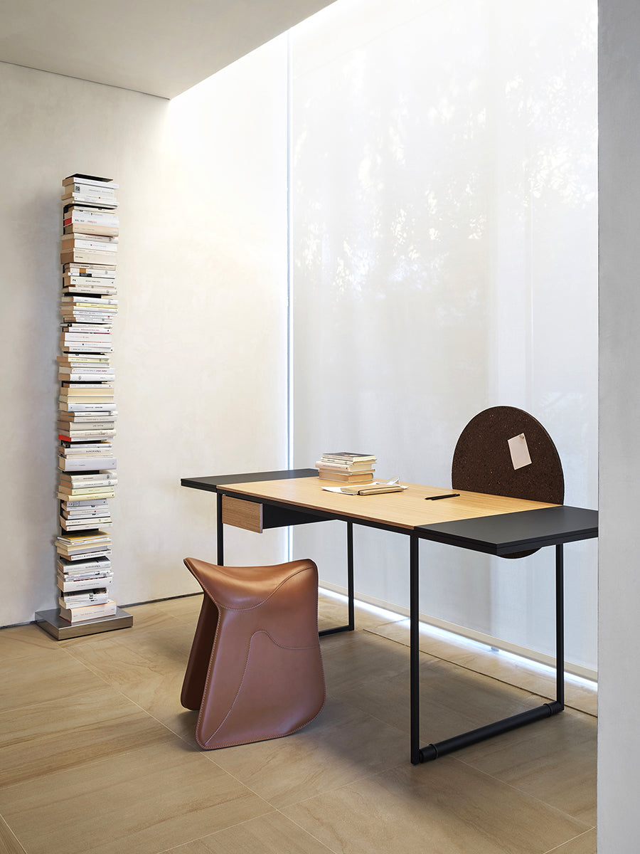 Psací stůl MACIS z dubového dřeva