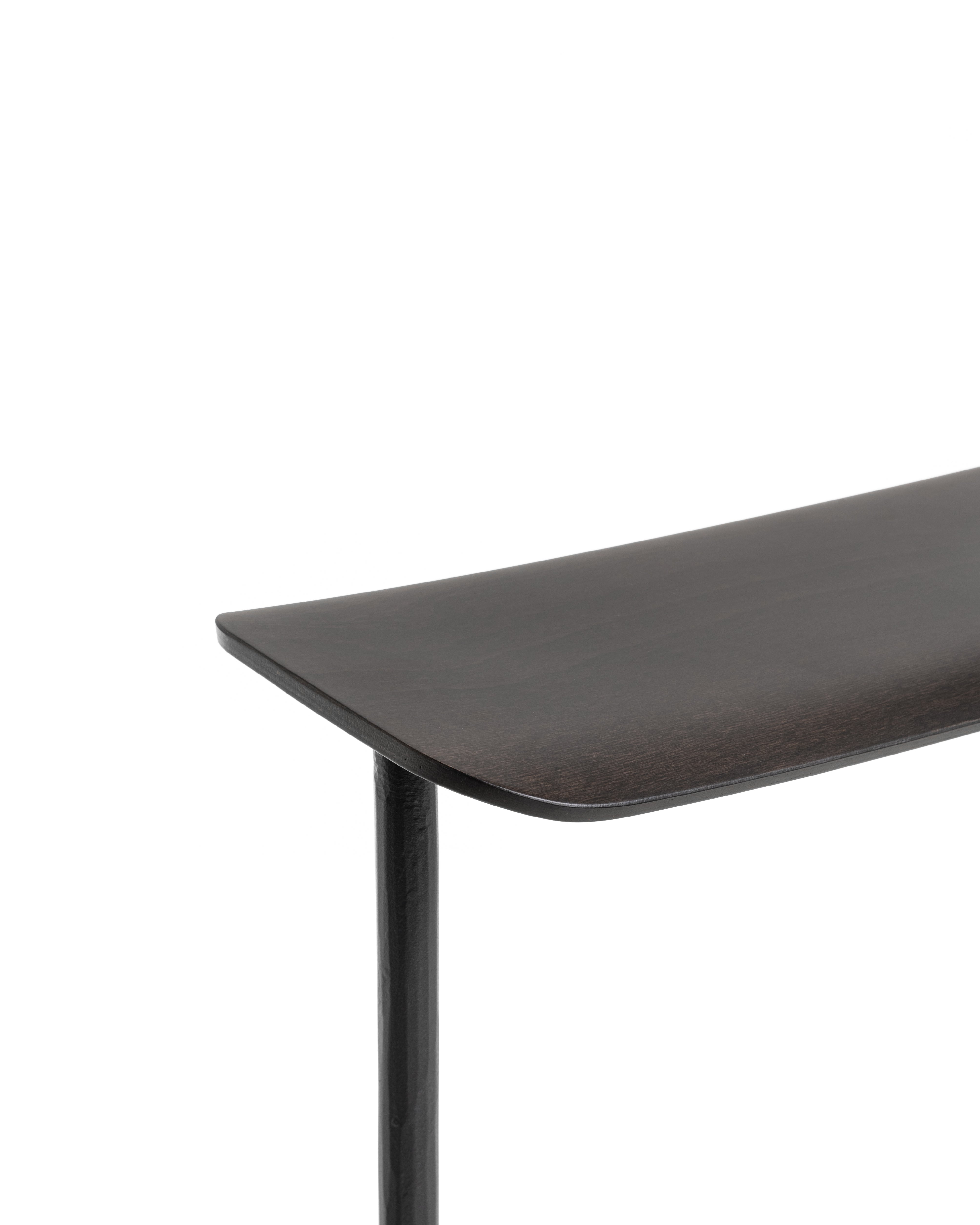 OFFICINA bar stool with anthracite base and black beech seat
