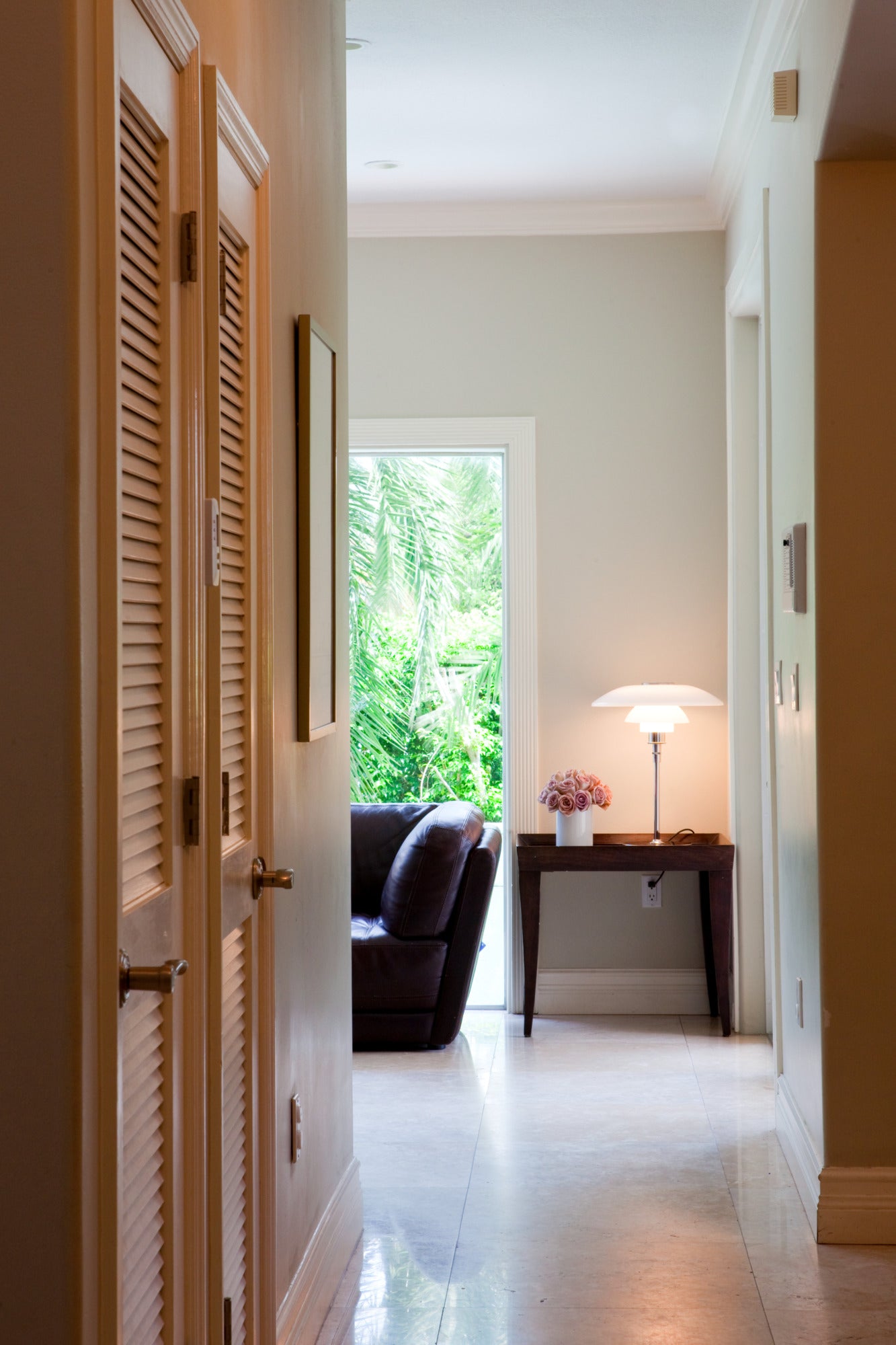 Stolní lampa PH 4½-3½ bílá s chromovaným podstavcem