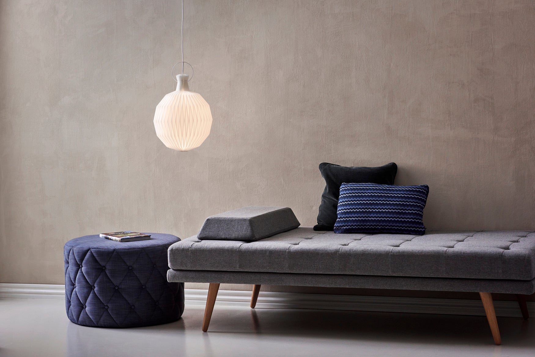 Hanging Lamp MODEL 101 LANTERN white