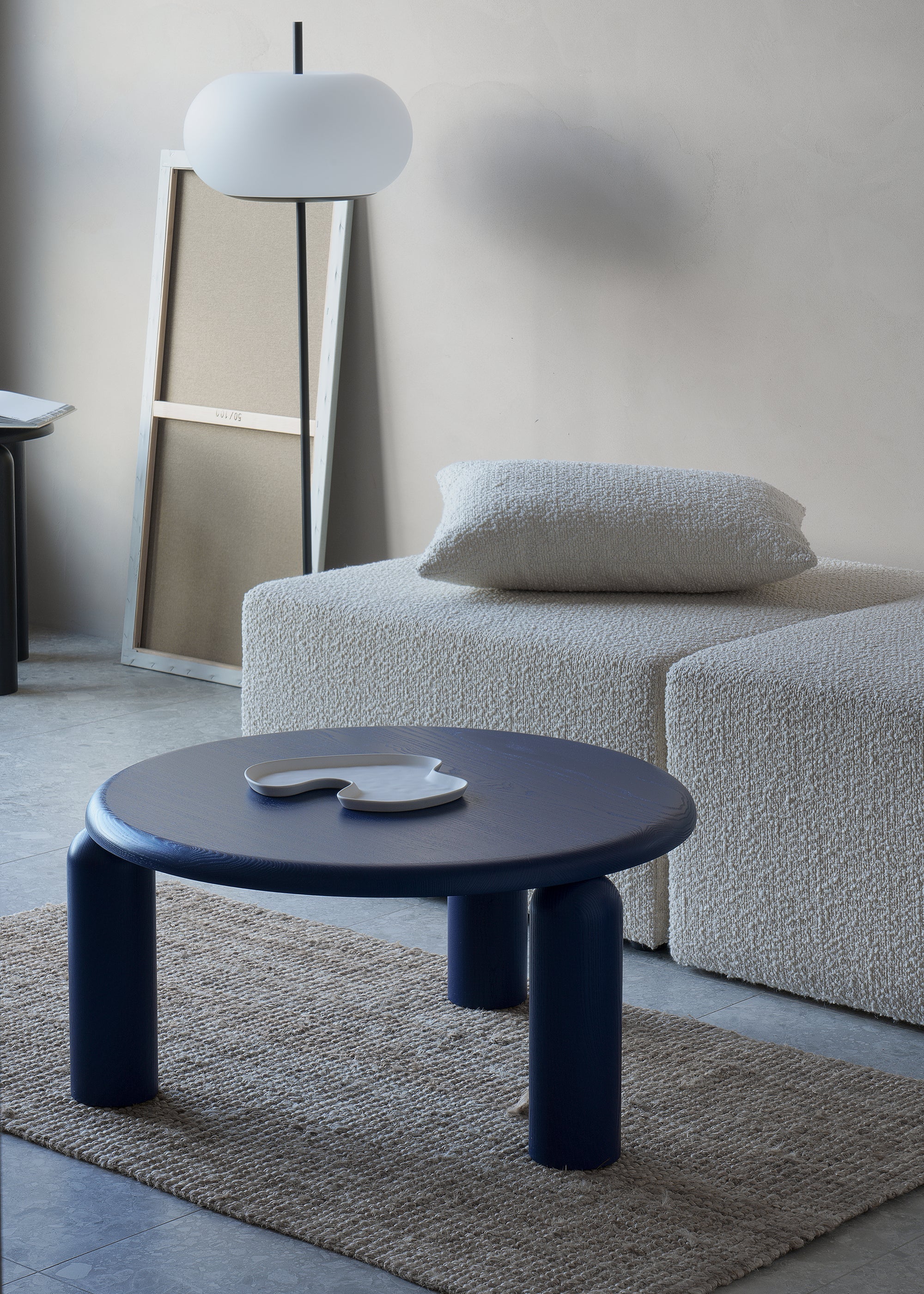 Konferenční stolek NEO kobaltové jasanové dřevo