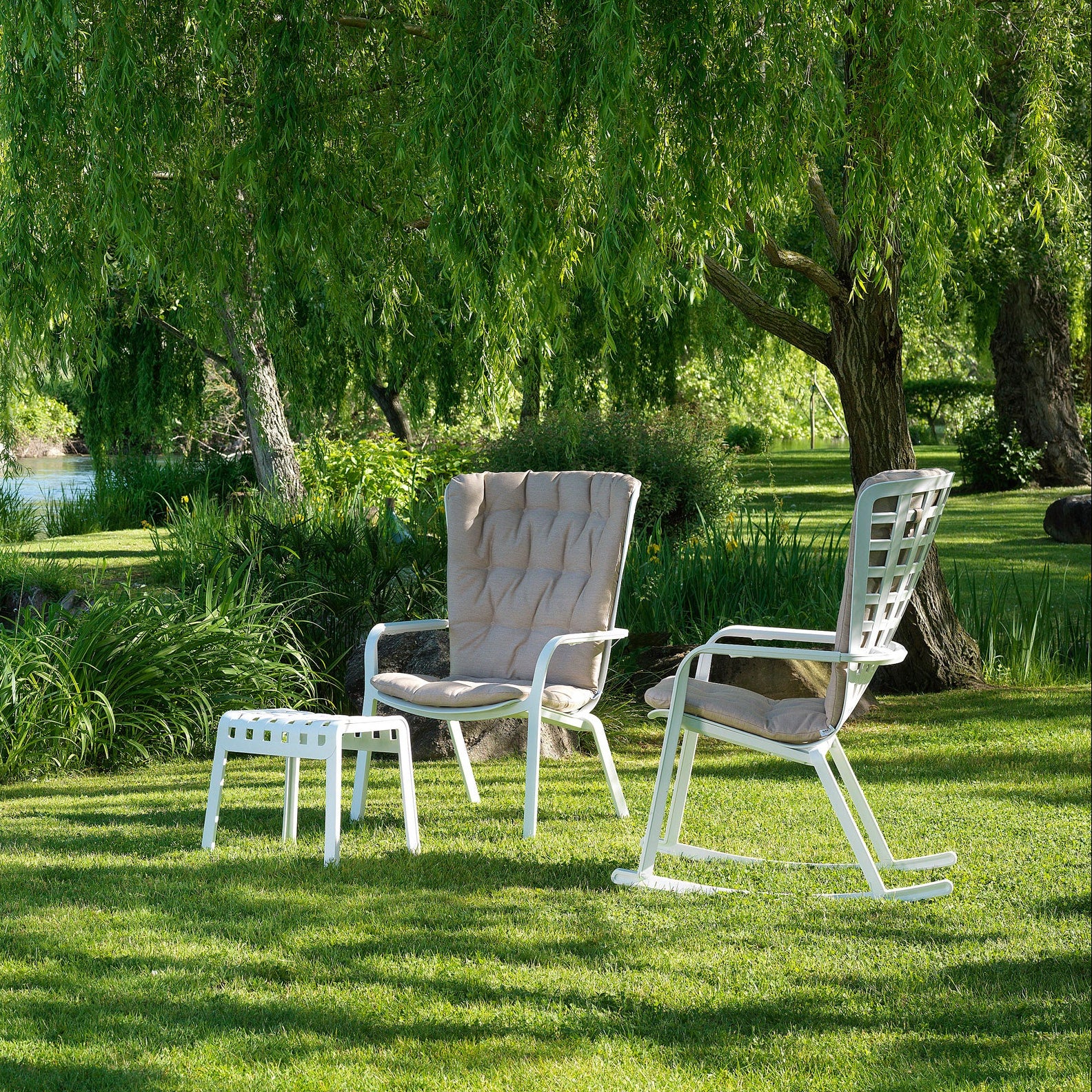 POGGIO White Outdoor Footrest