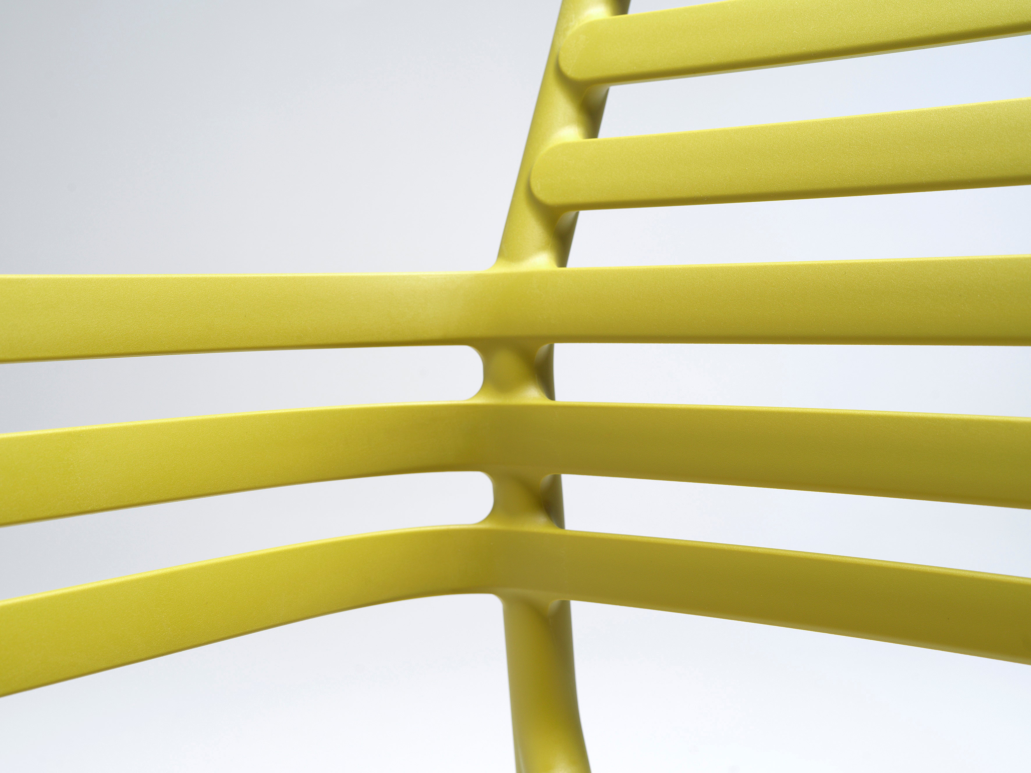 Venkovní křeslo s opěrkami DOGA cappuccino