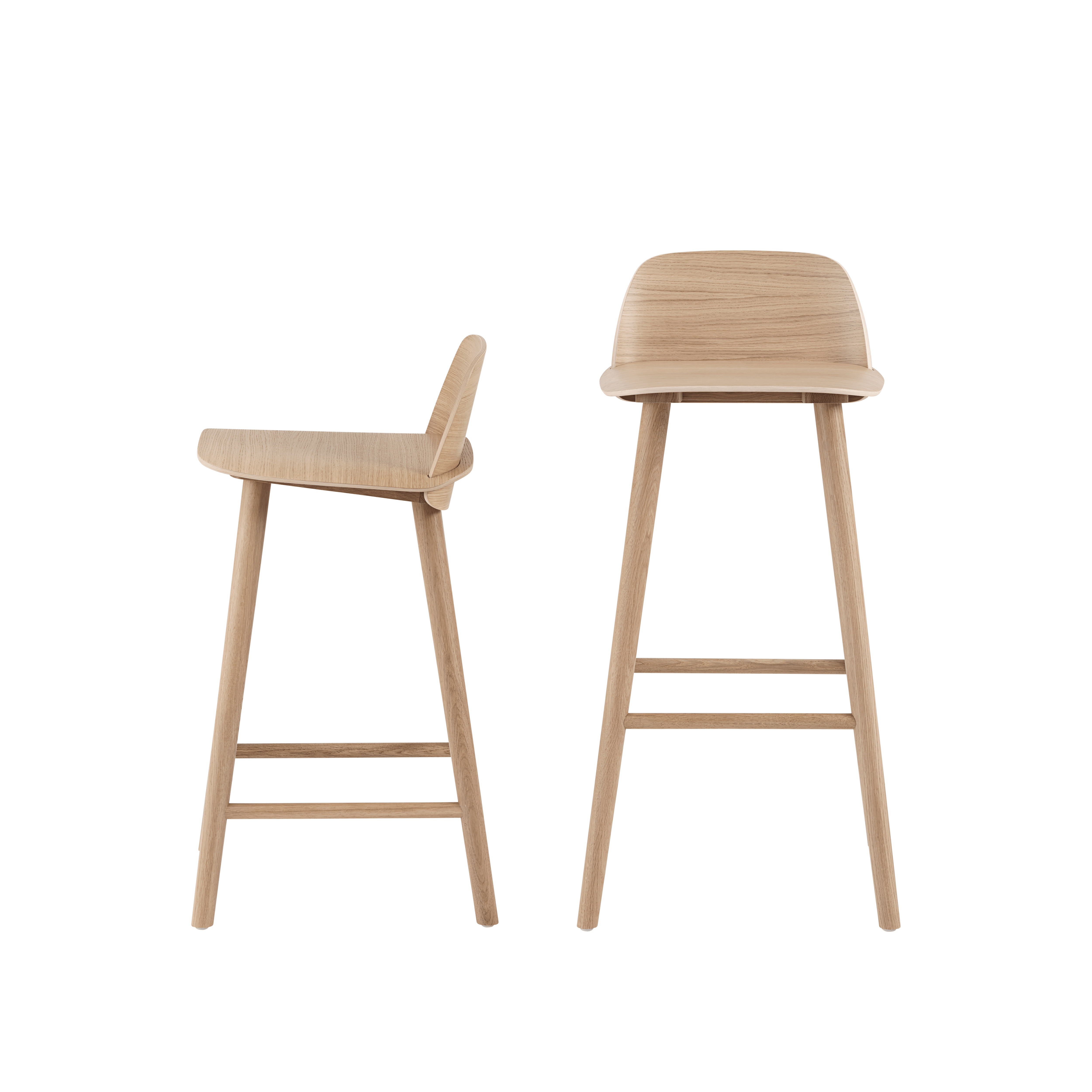 NERD Bar Stool in Oak Veneer