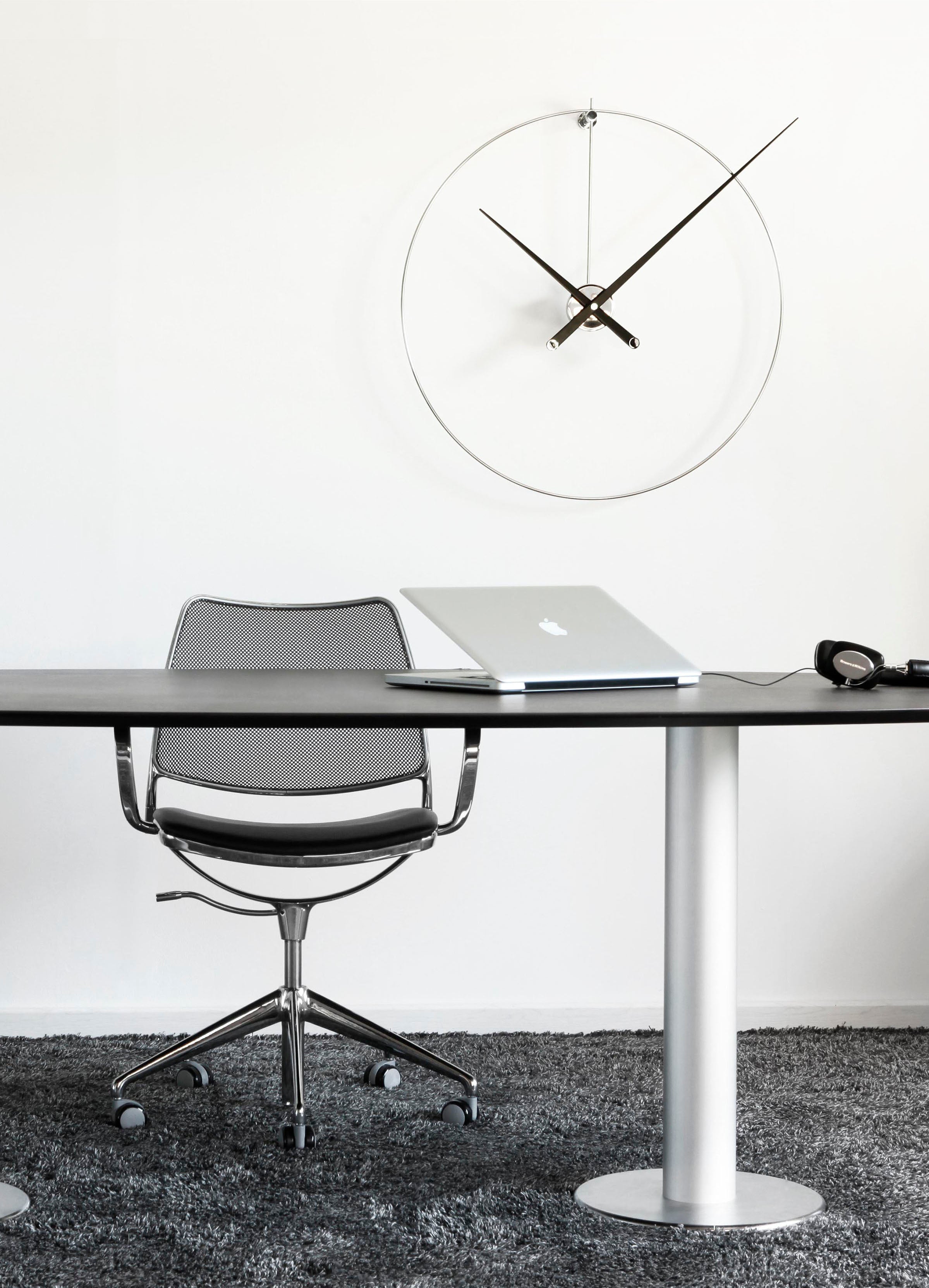 Nástěnné hodiny NEW ANDA černé ořechové dřevo s chromem