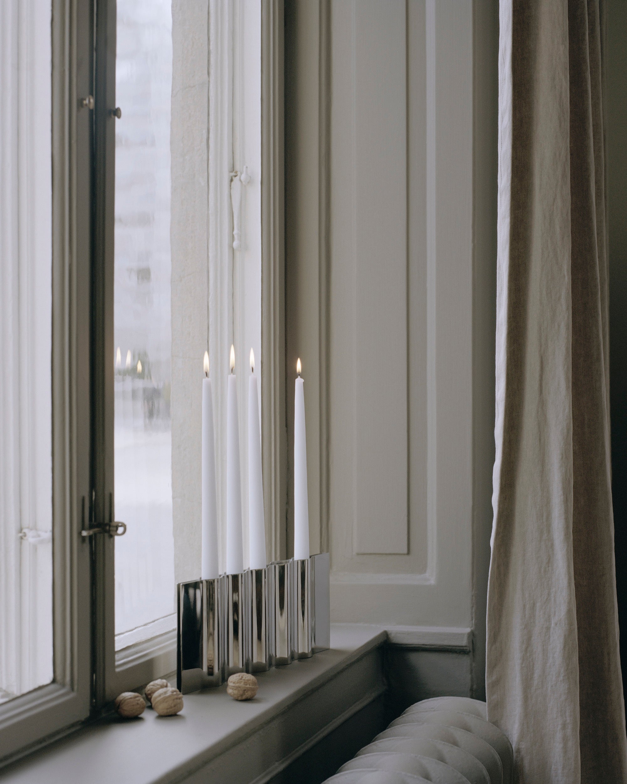 Ocelový svícen RIPPLY