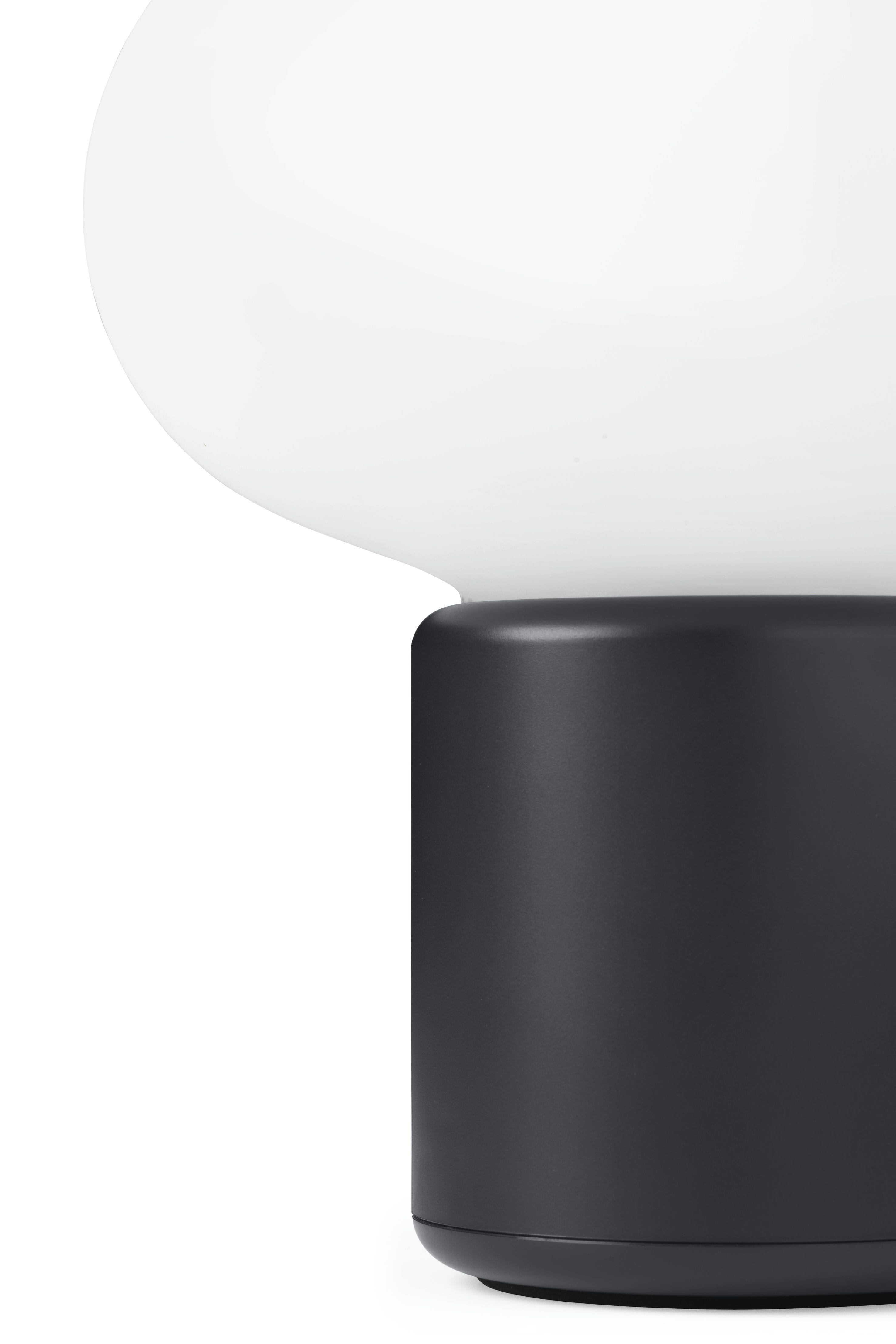 KARL-JOHAN Black portable lamp