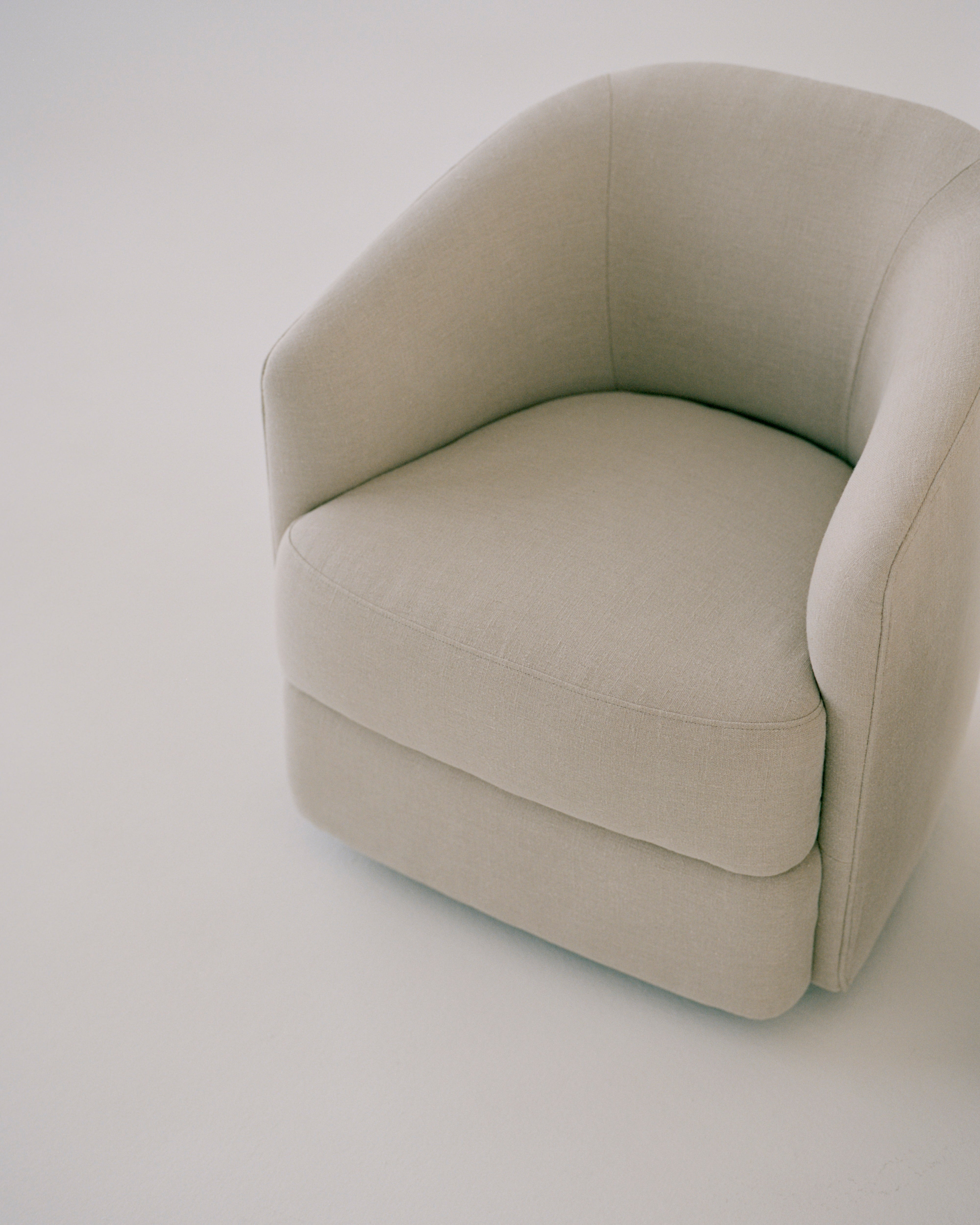 Covent Narrow Upholstered armchair