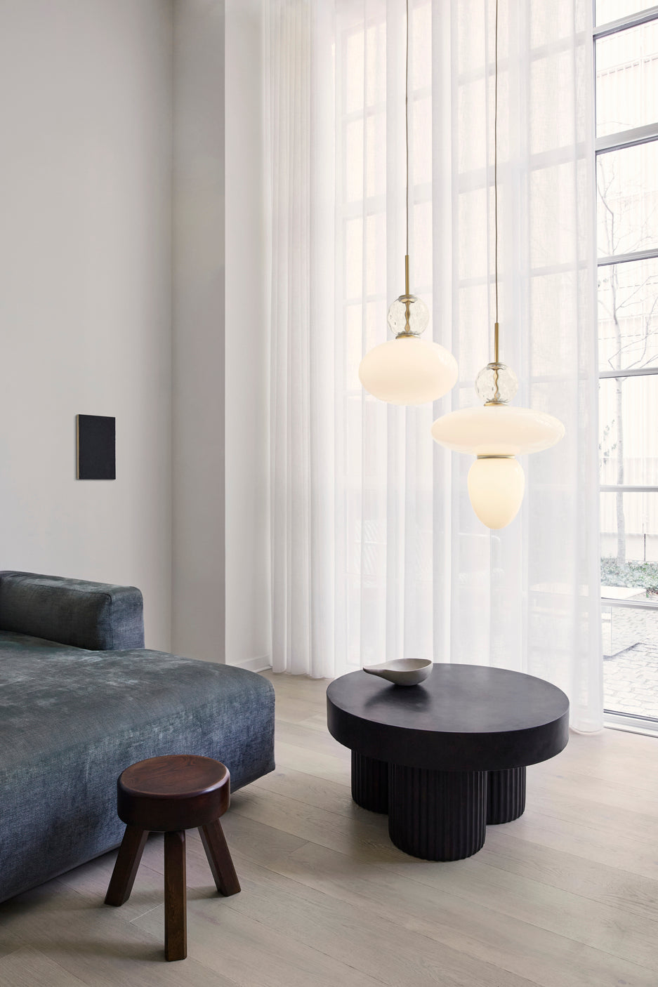 Lampa visící RIZZATTO 32 mosazná s opálovým sklem