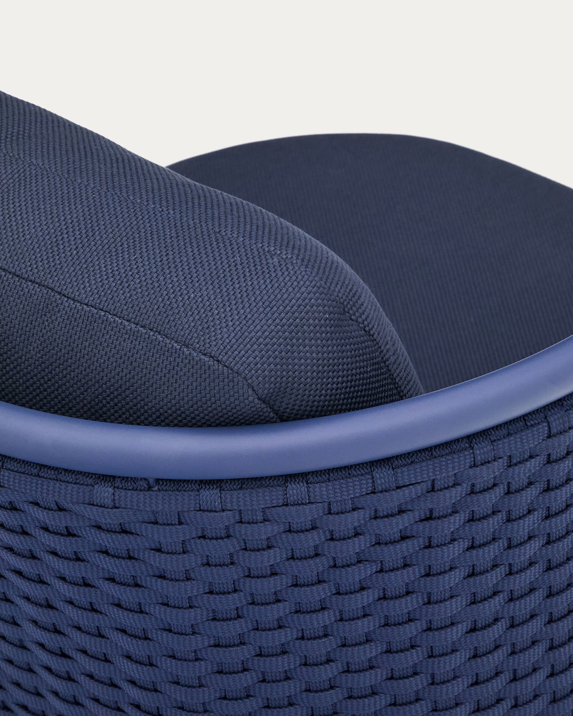 Sedalis blue garden armchair