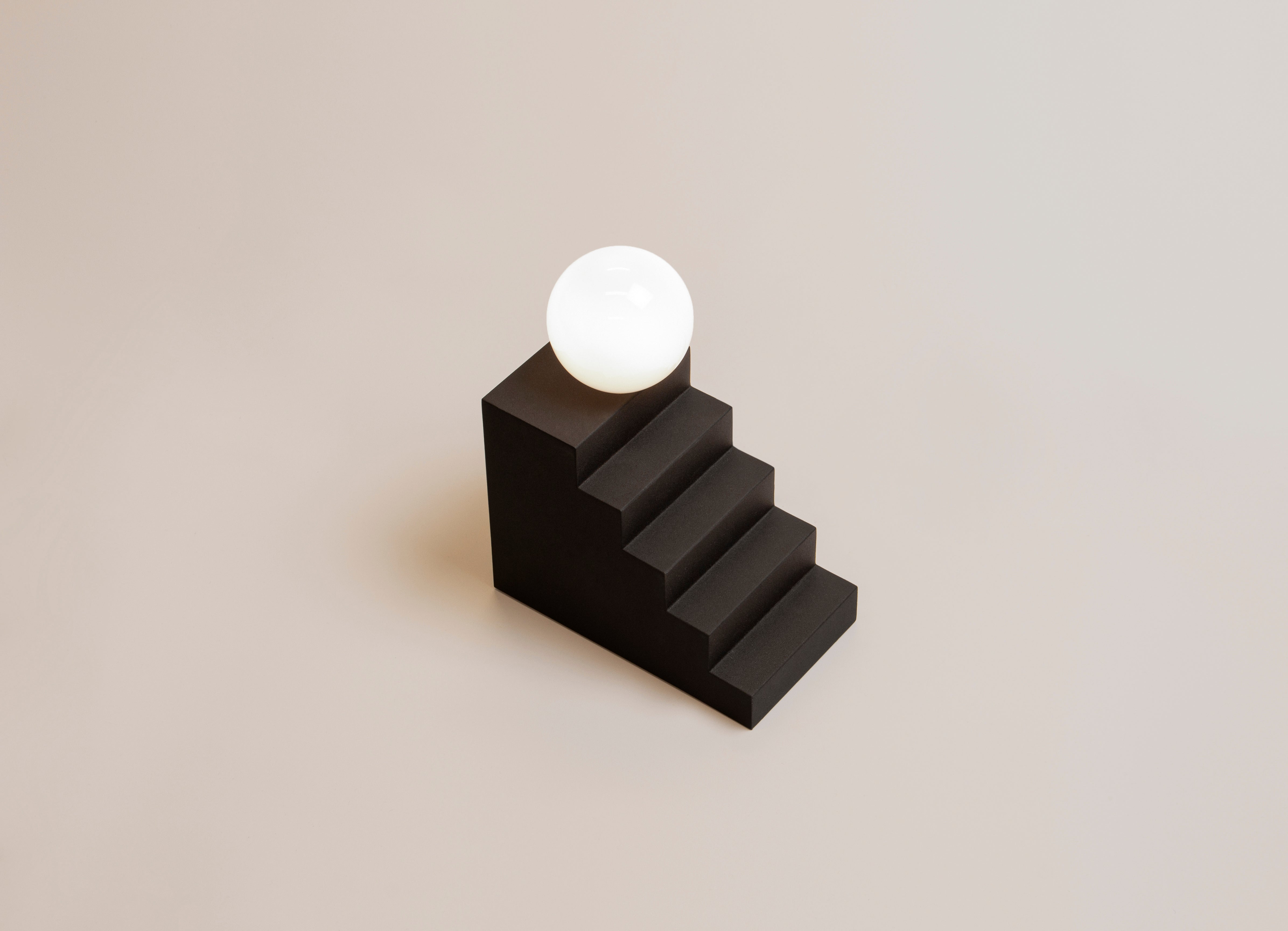 Stolní lampa STAIR černá