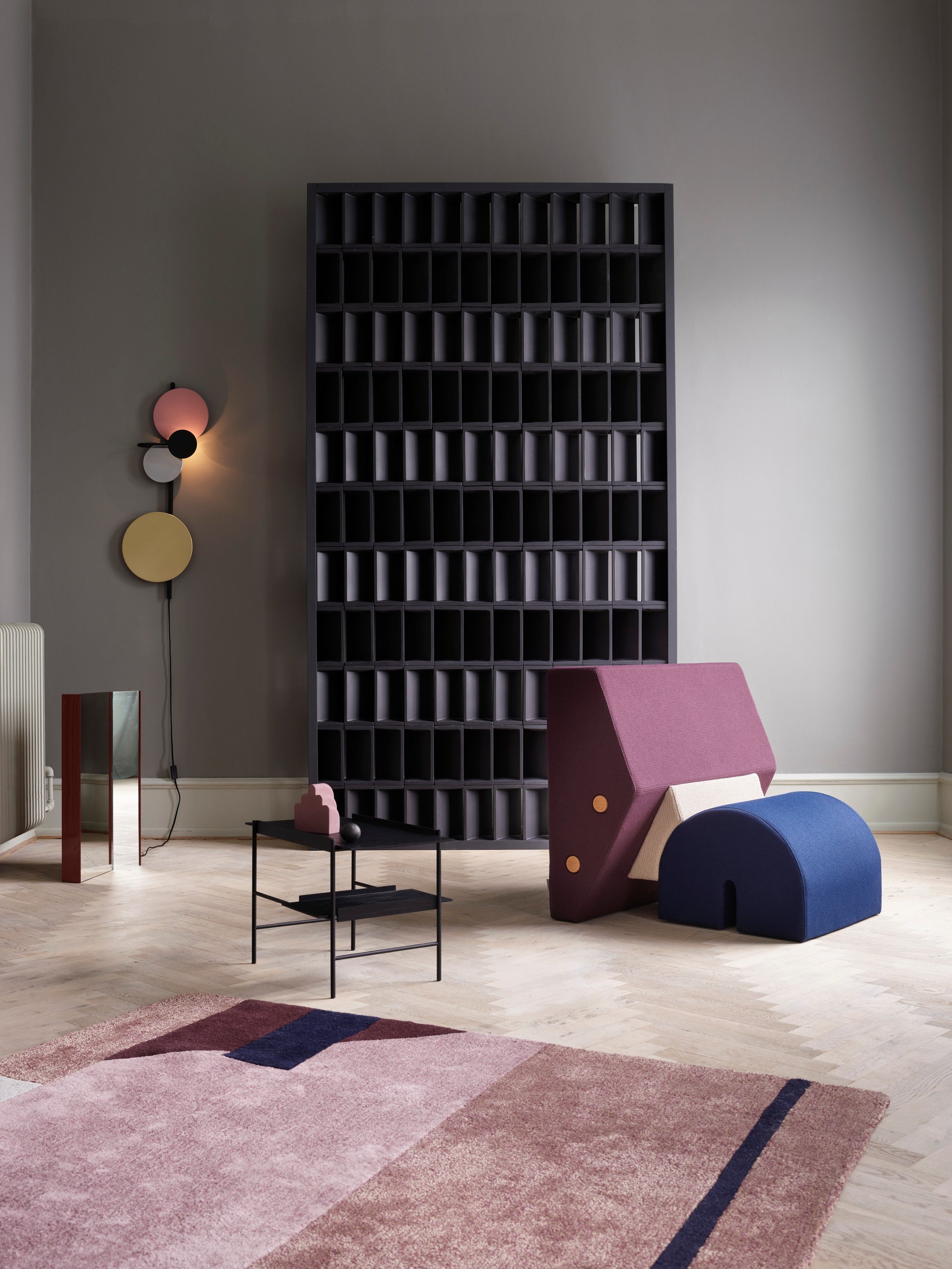 Fotel KEYSTONE fioletowy z beżowym i kobaltowym