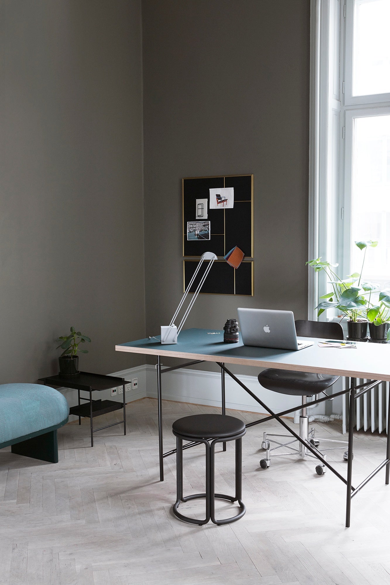 Stolní lampa TOKIO bílá