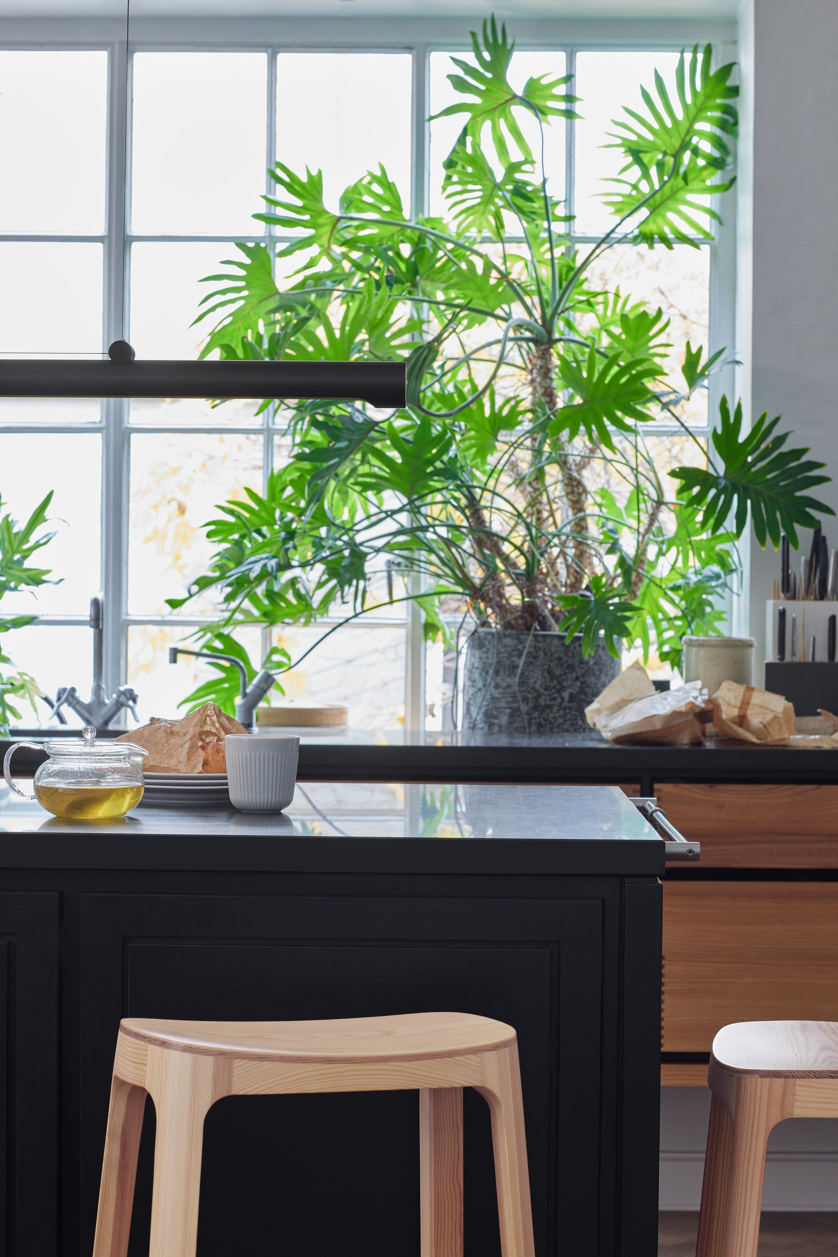 CROFTON Pine Wood Stool