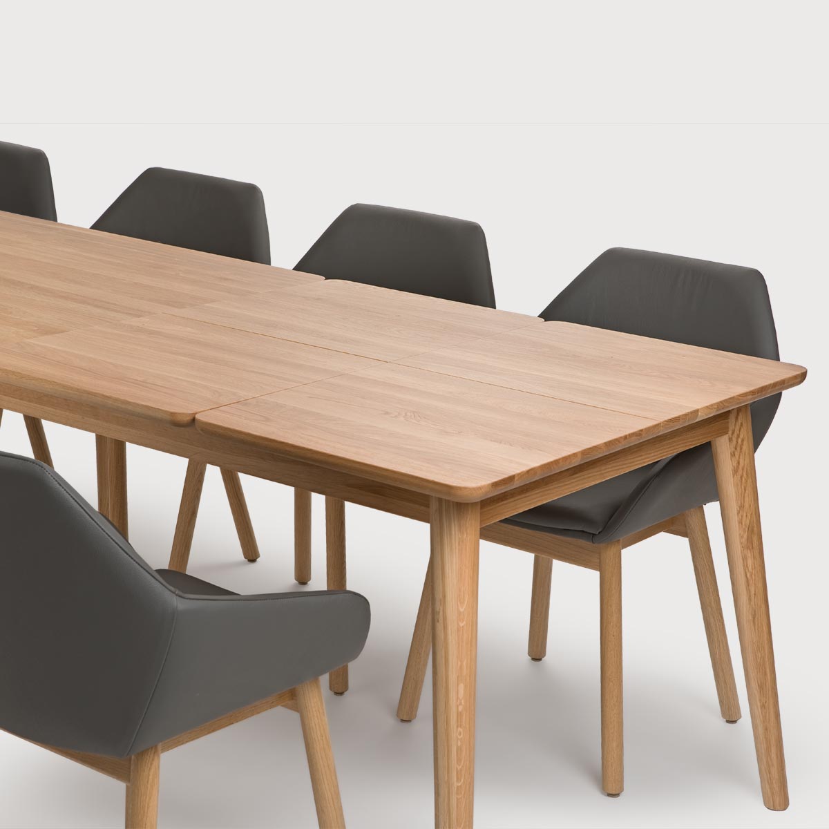 Rozkládací stůl LUNGO lite z dubového dřeva