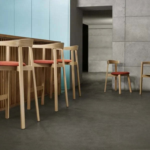 Hoker UXI H-2920 čalouněný