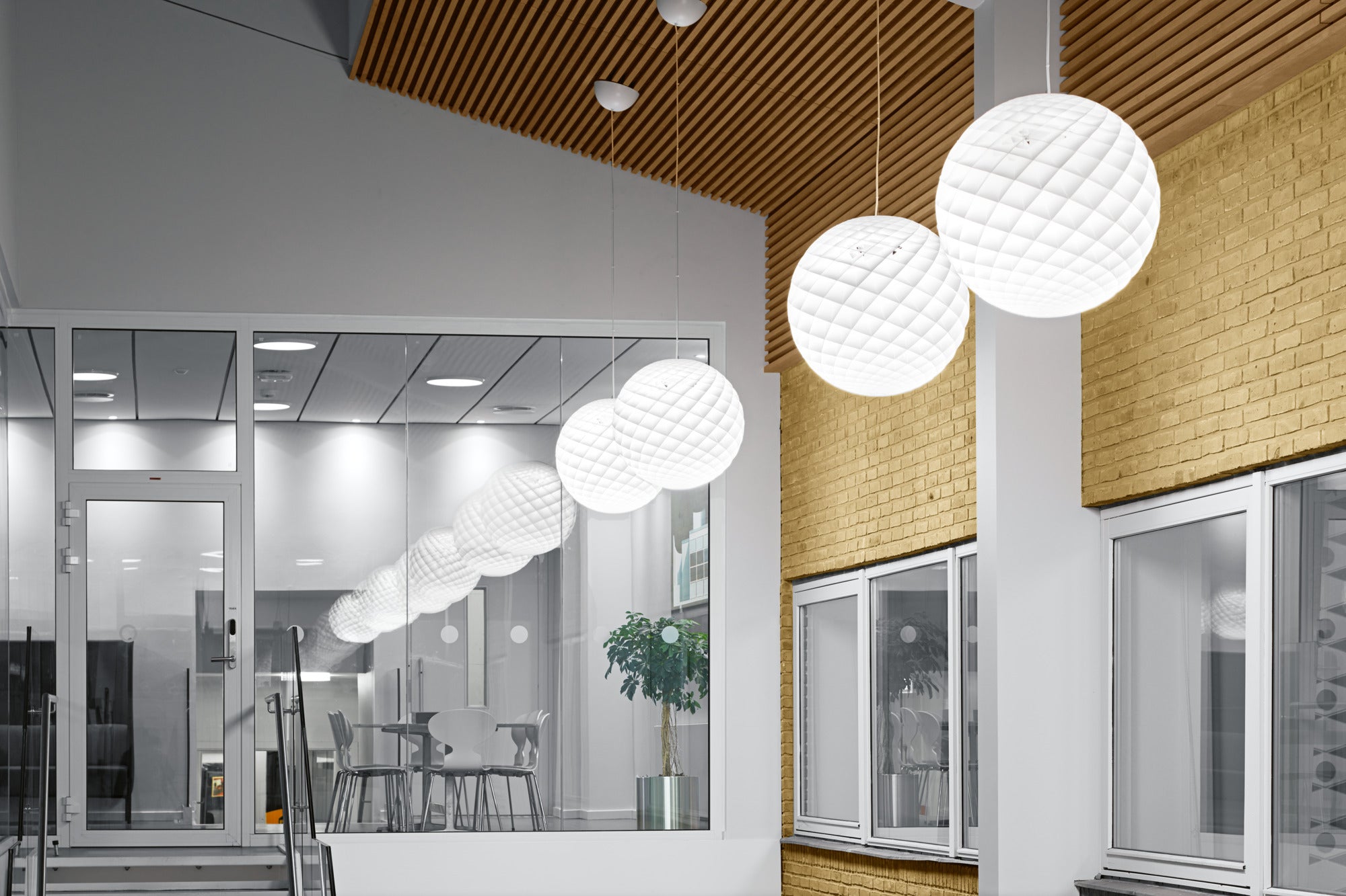 Pendant lamp PATERA white