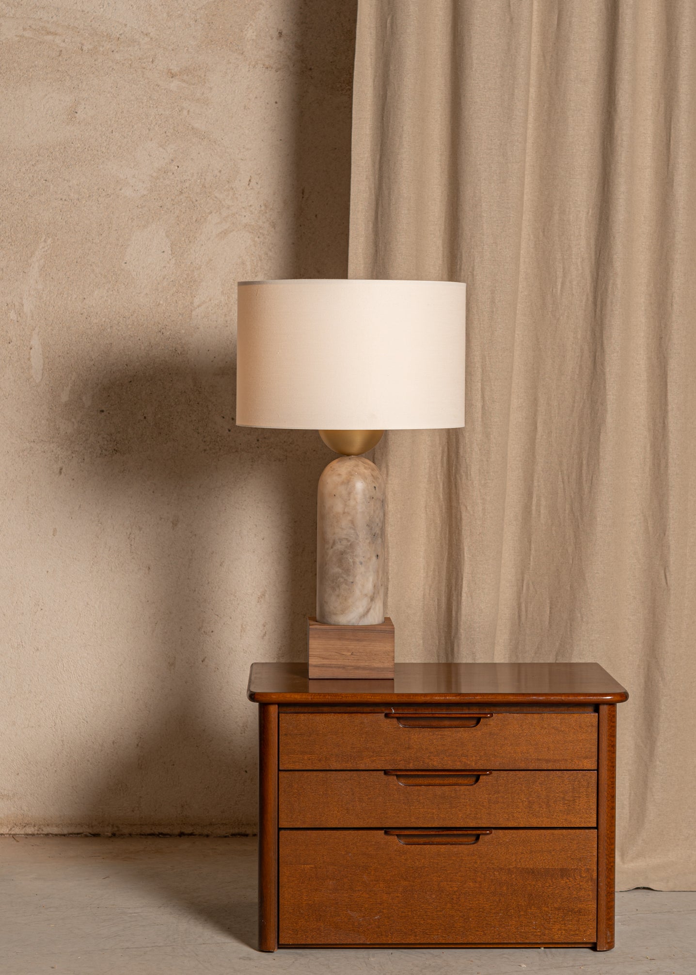 PEONA KELO Table Lamp Dark Beige Alabaster