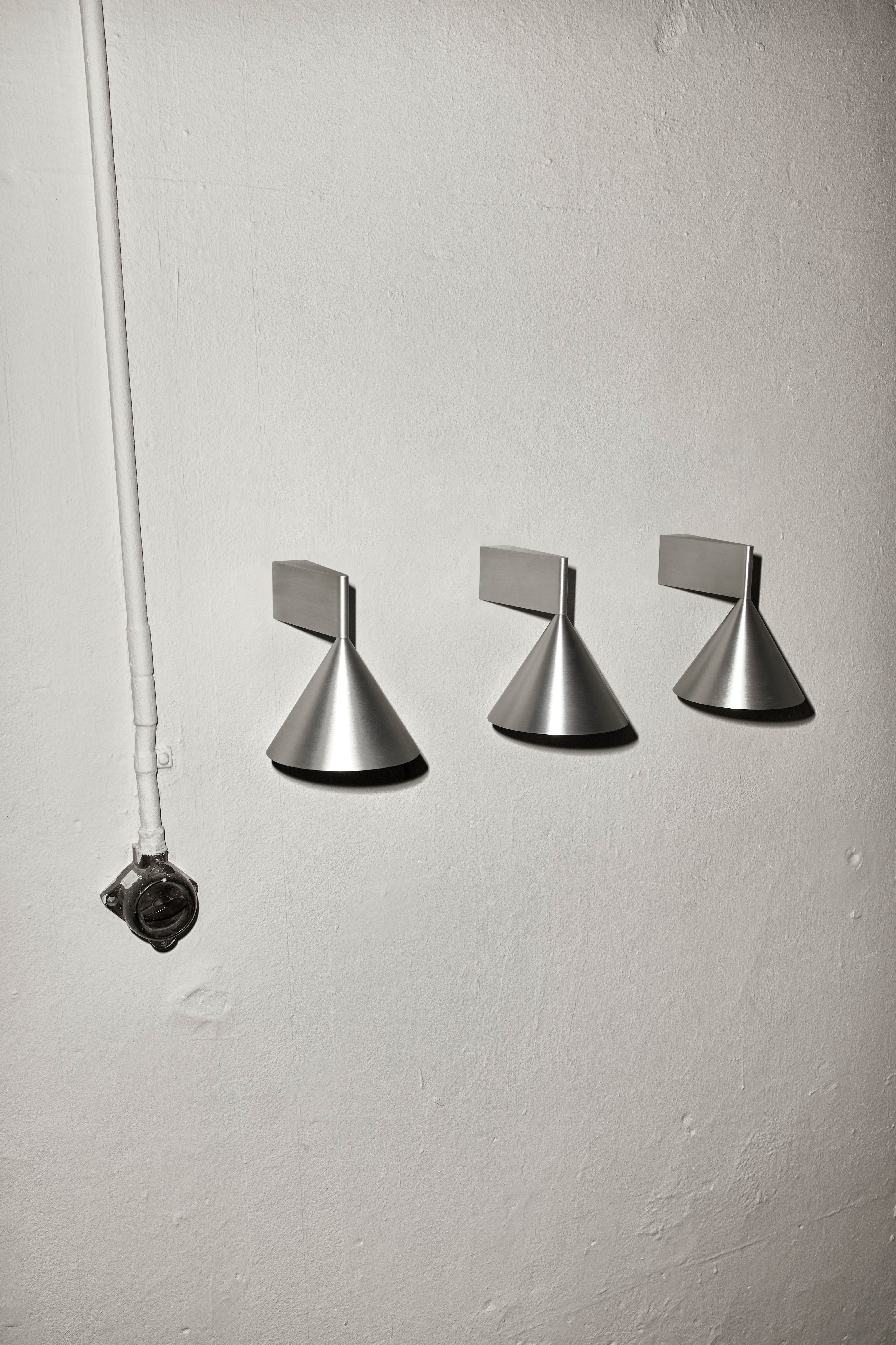 Nástěnná lampa APOLLO stříbrná