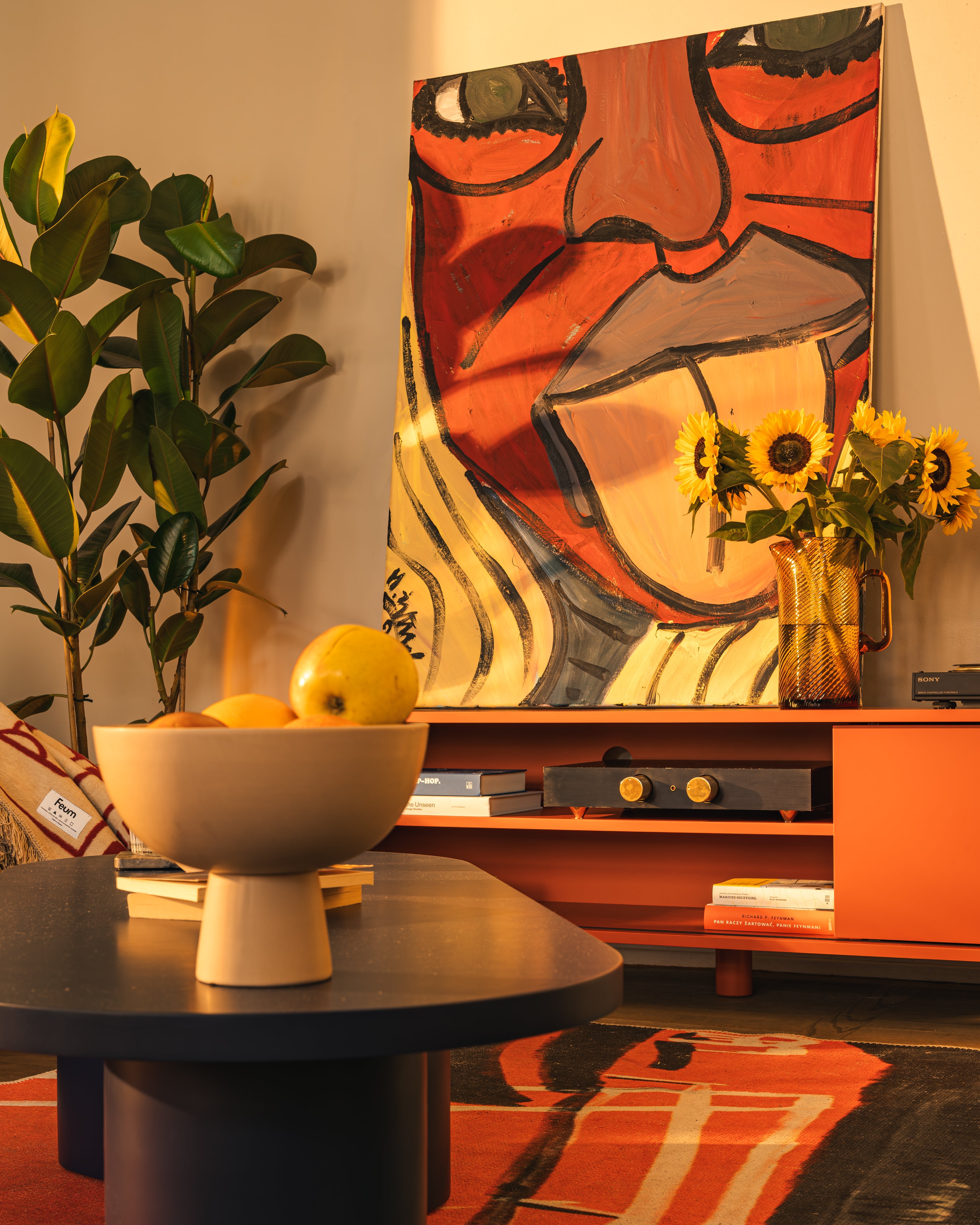 POP TV cabinet red rooibos