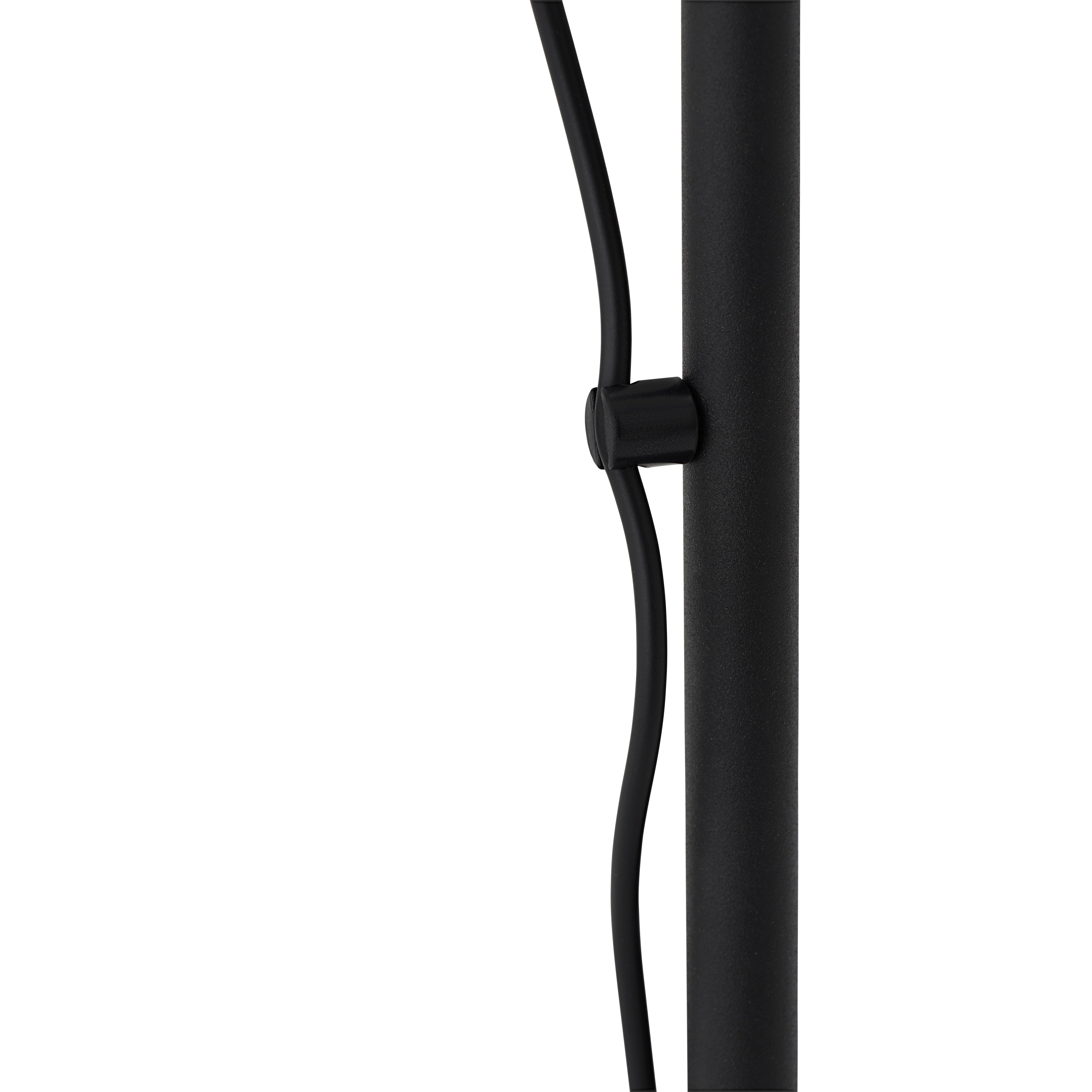 Stojací lampa POST černá