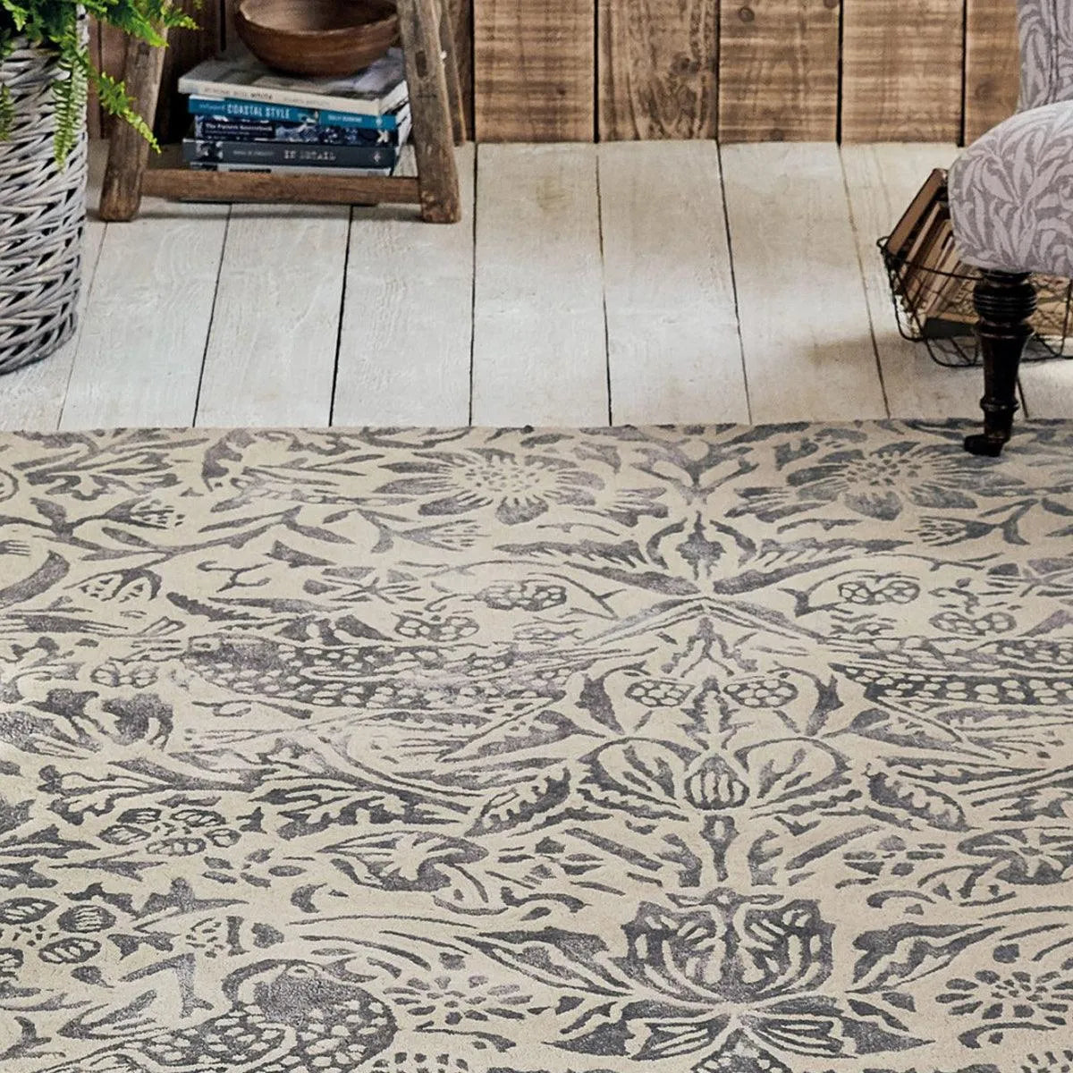 Koberec STRAWBERRY THIEF INK béžový