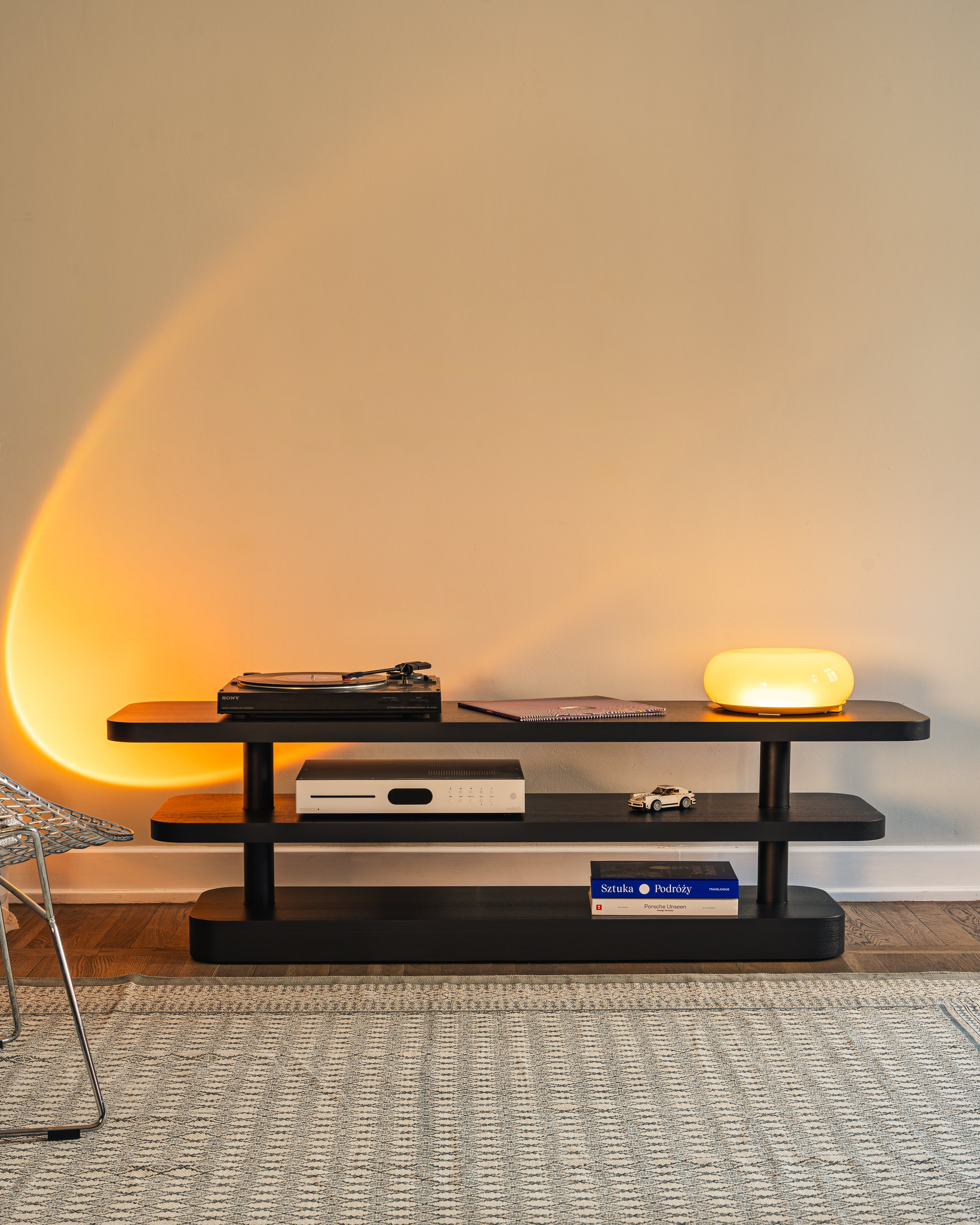 Szafka RTV REL kruczoczarny fornir