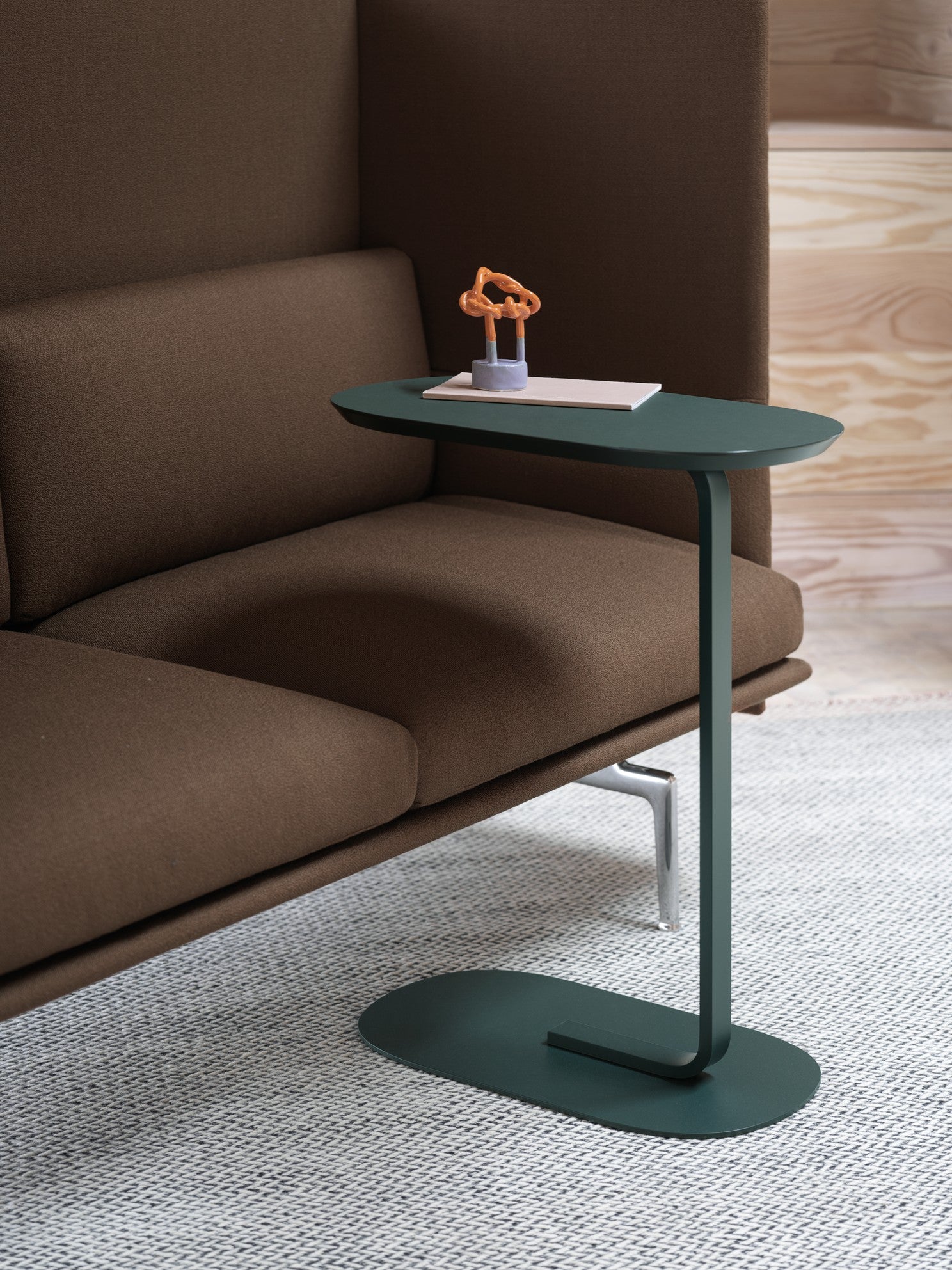 Sofa pro 3 osoby OUTLINE HIGHBACK čalouněná
