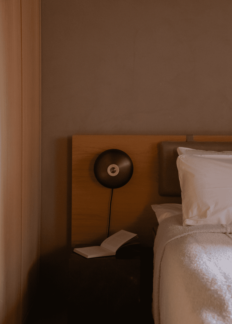 Nástěnná lampa REVERSE hnědý hliník