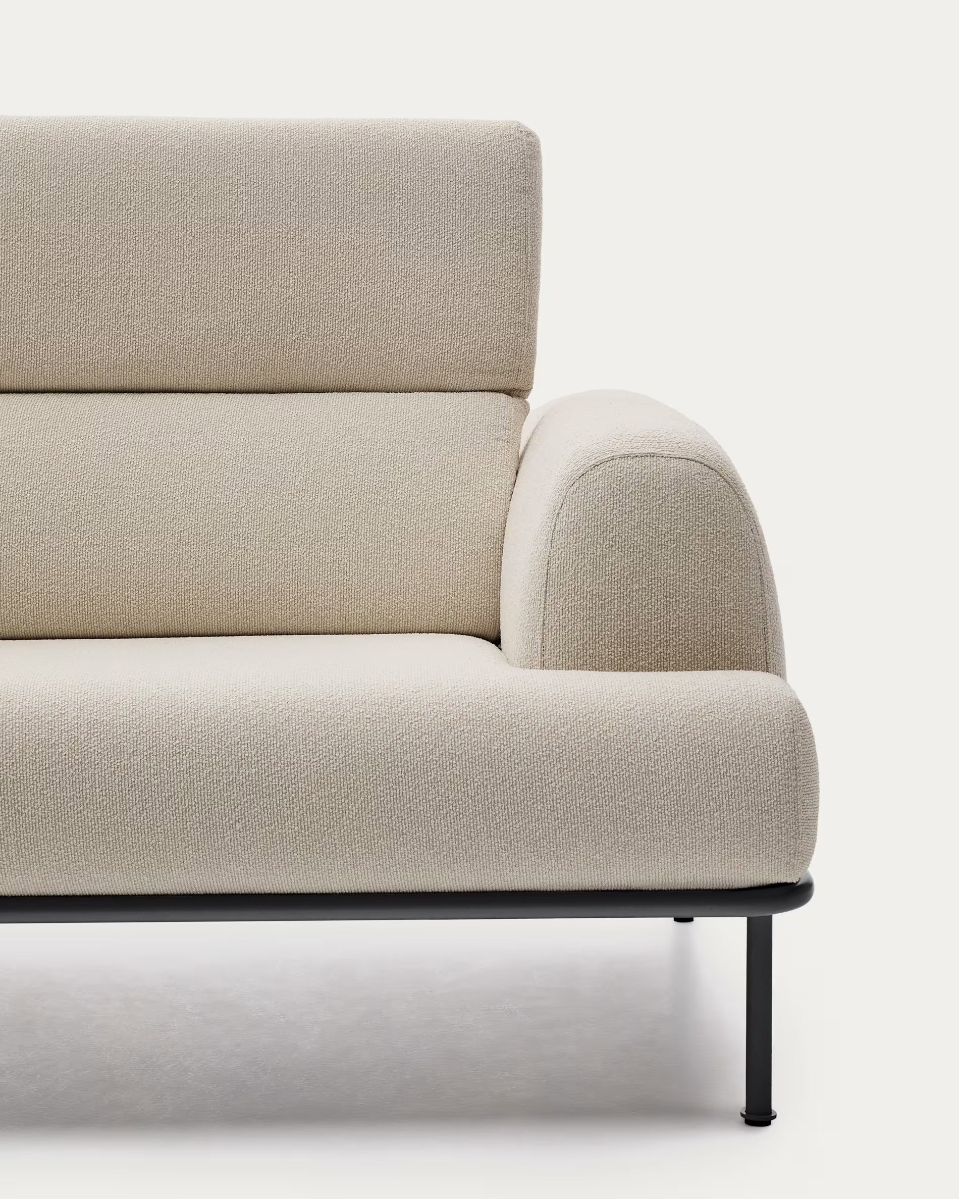 3-seater AURUM ecru chenille sofa with a dark gray base