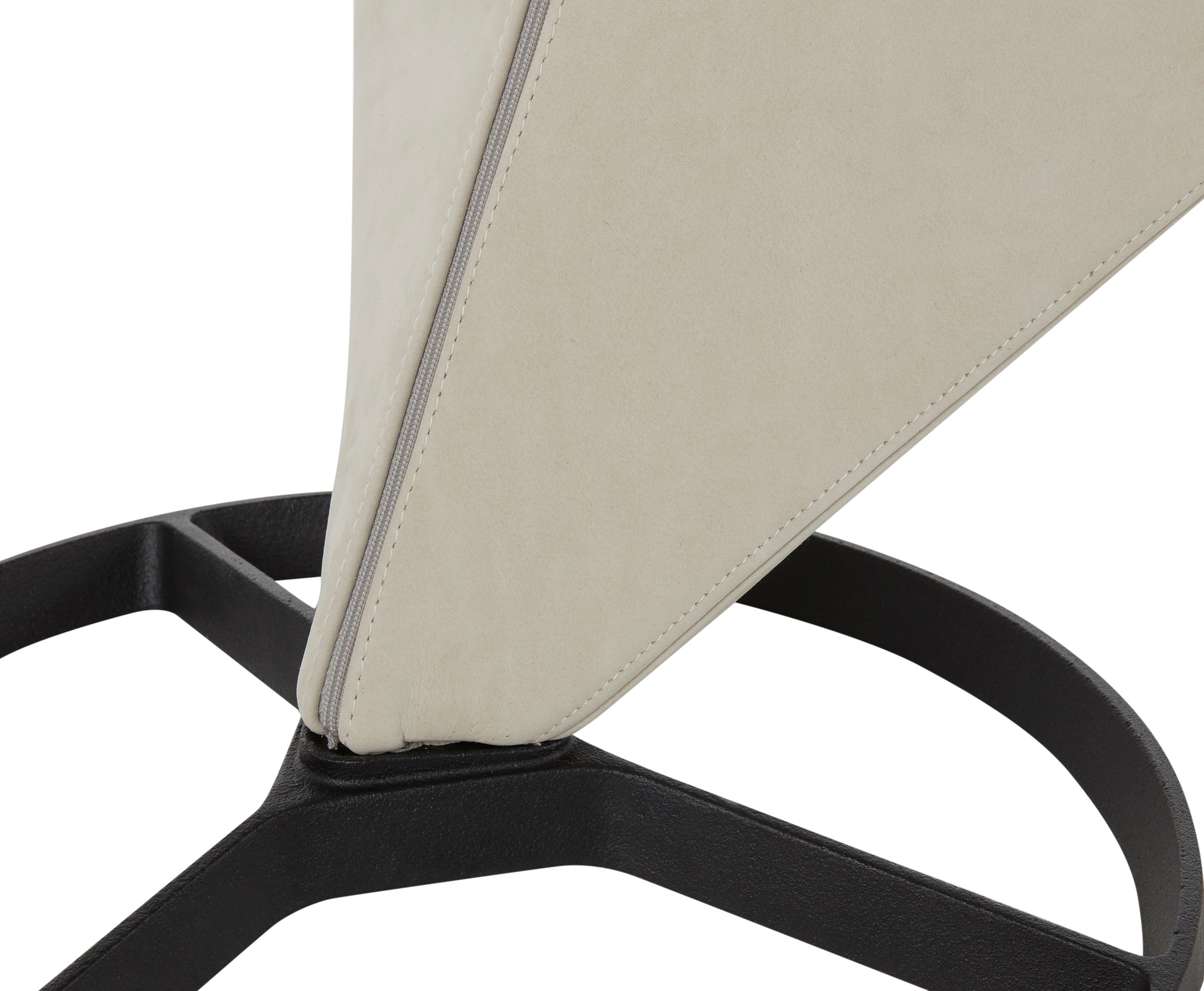 Čalouněné křeslo S CHAIR