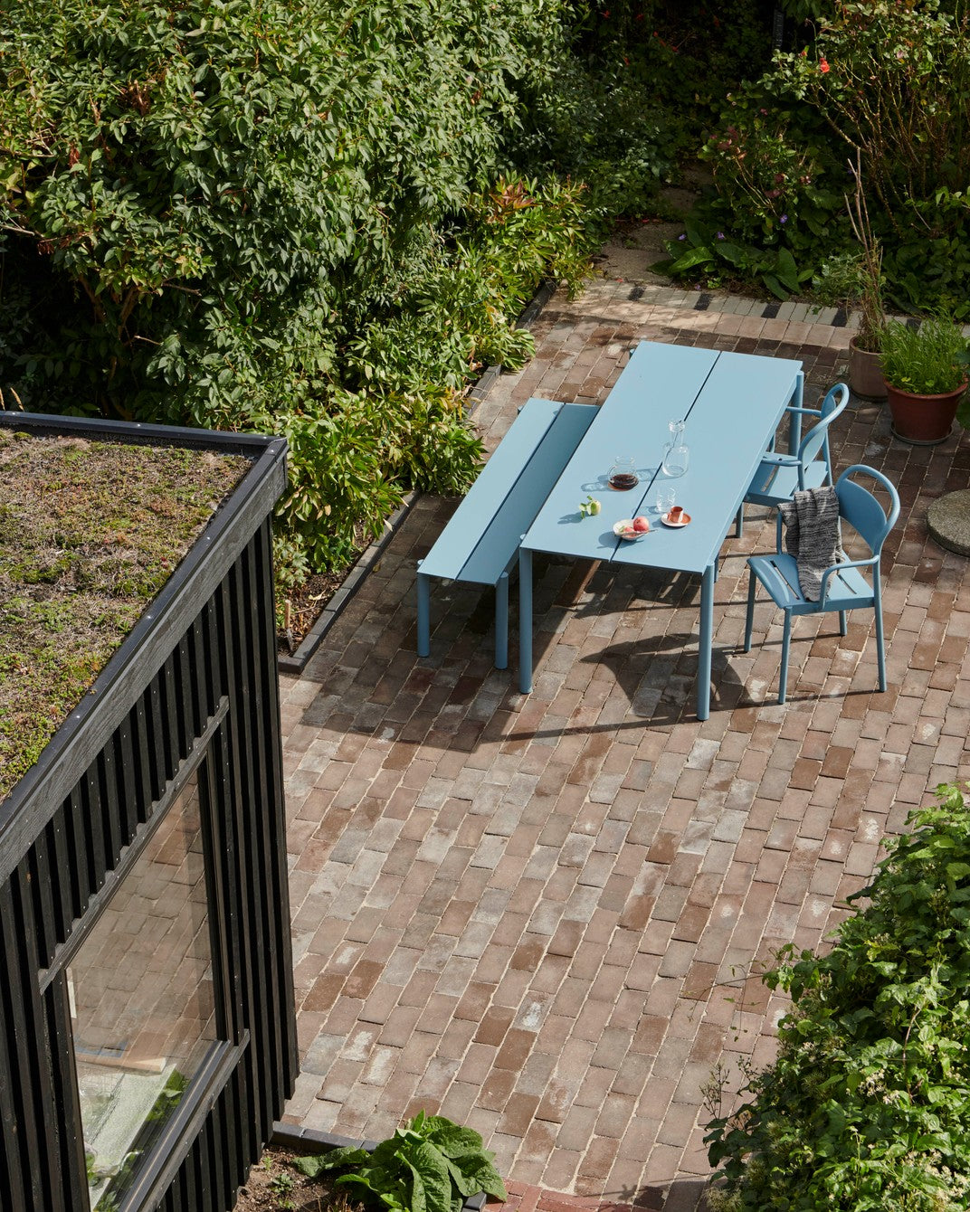 LINEAR Blue Steel Outdoor Bench