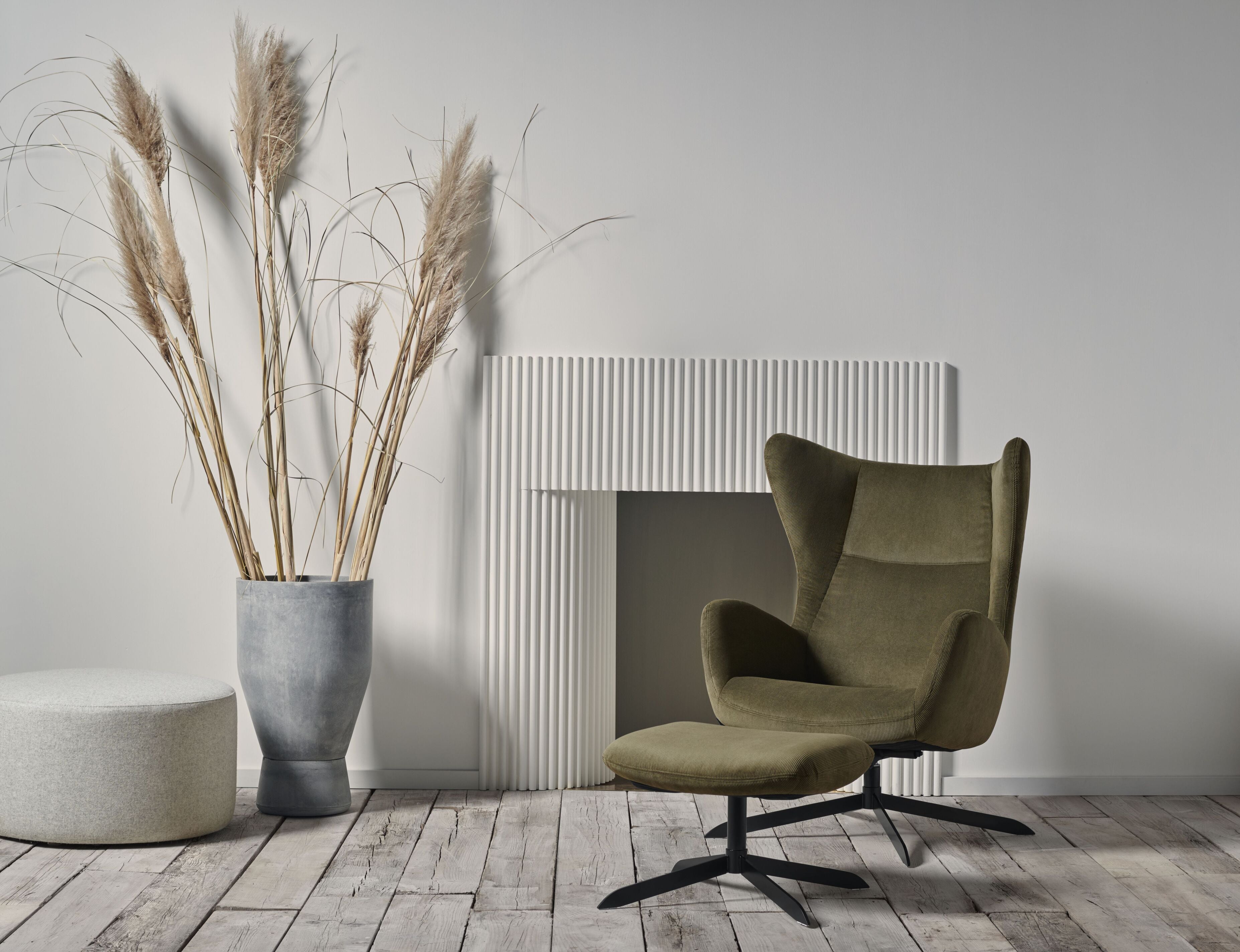 Podnožník čalouněný SOLO s kovovým podstavcem