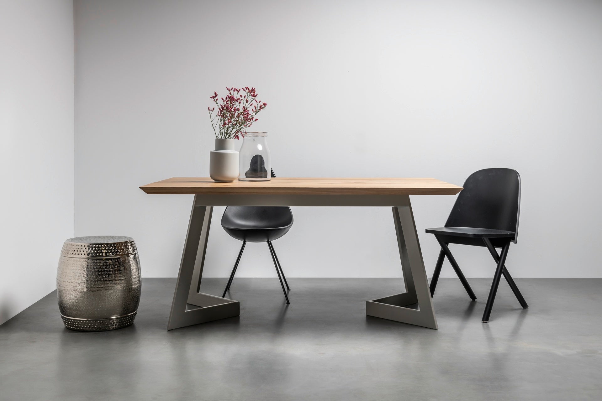 ANTONIO oak table top with steel base