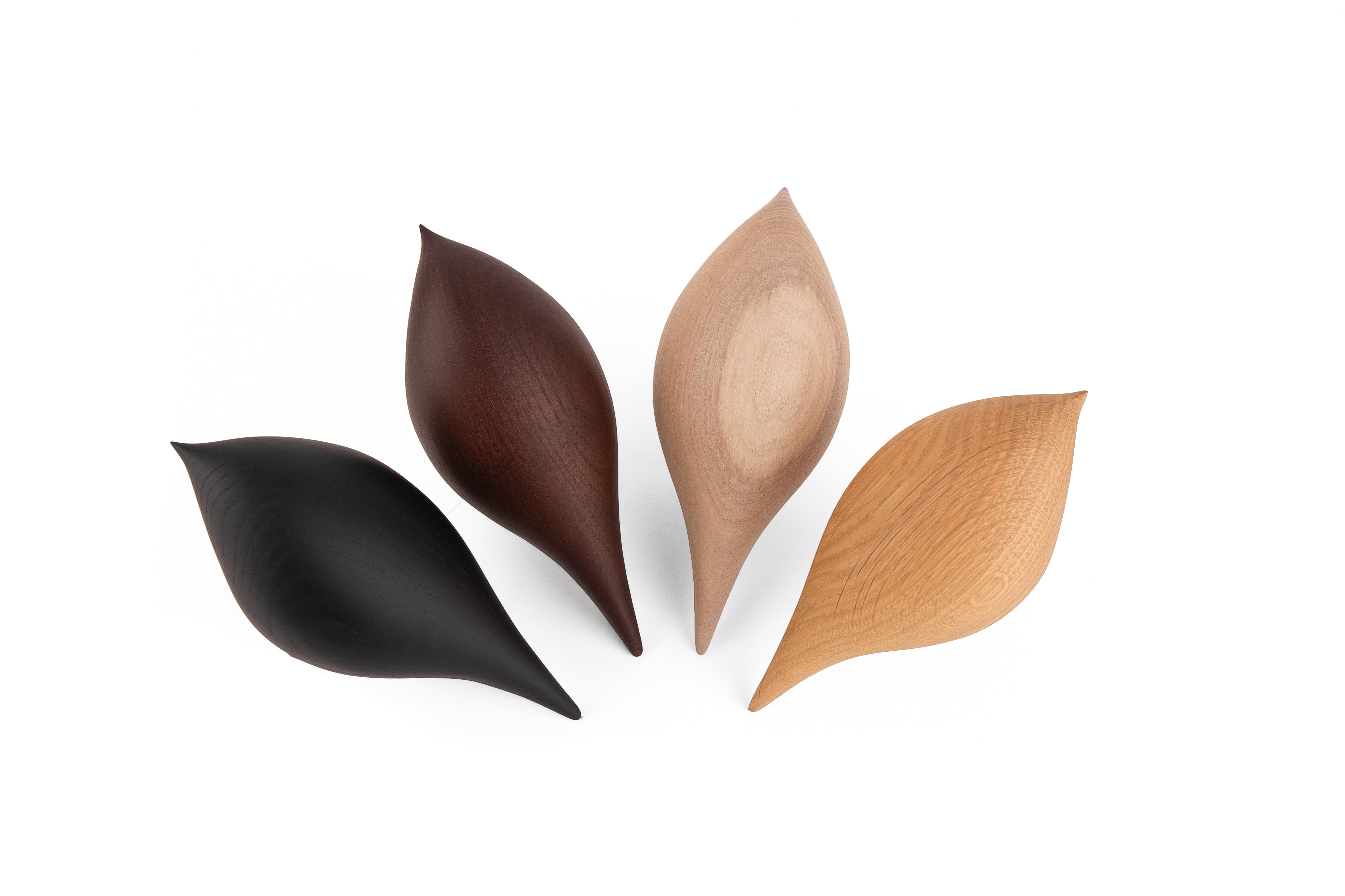 Dekorativní figurka TWEETY DECORATIVE BIRD černý jasan